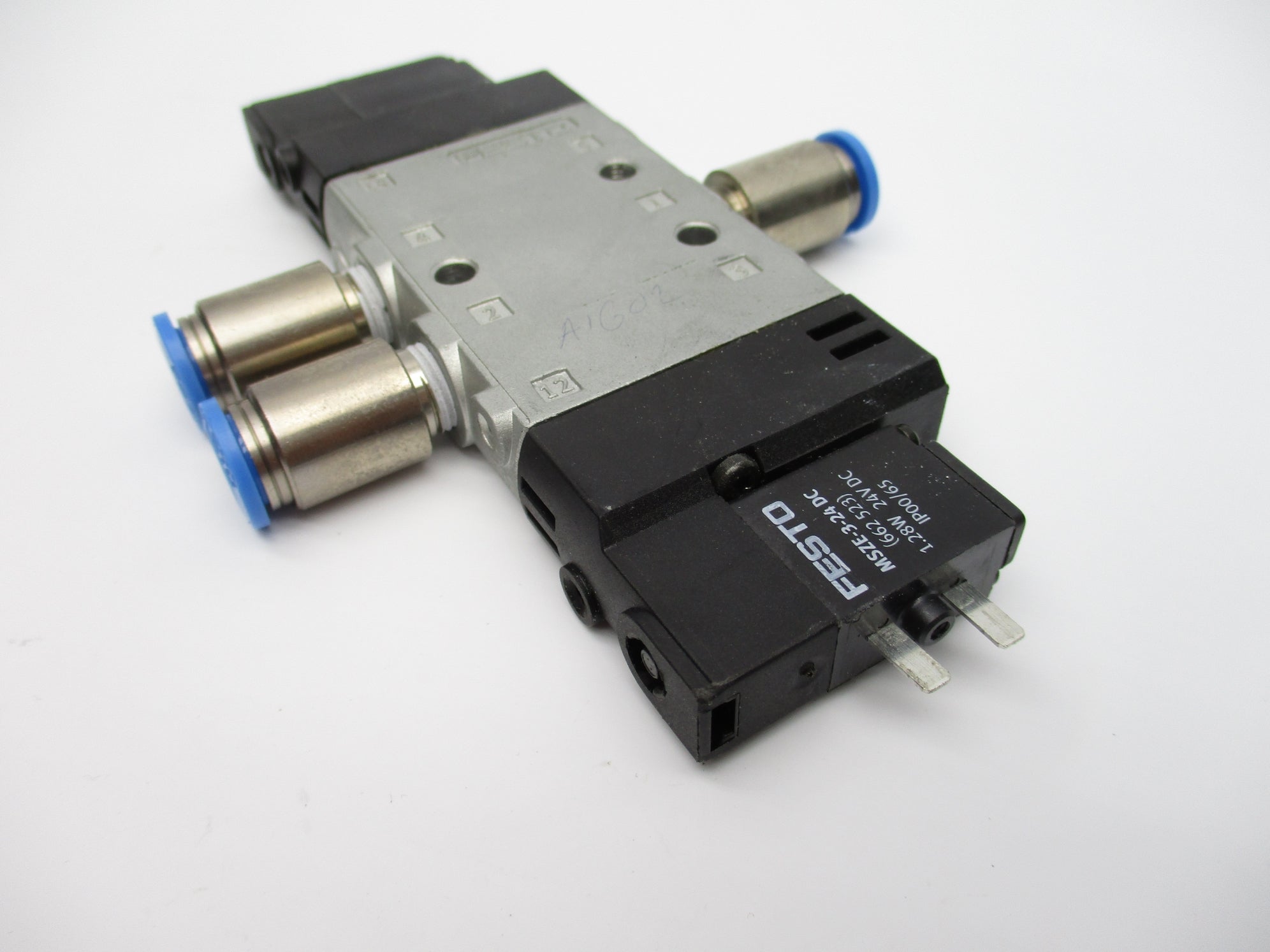 FESTO CPE14-M1BH-5J-QS-8 UNMP