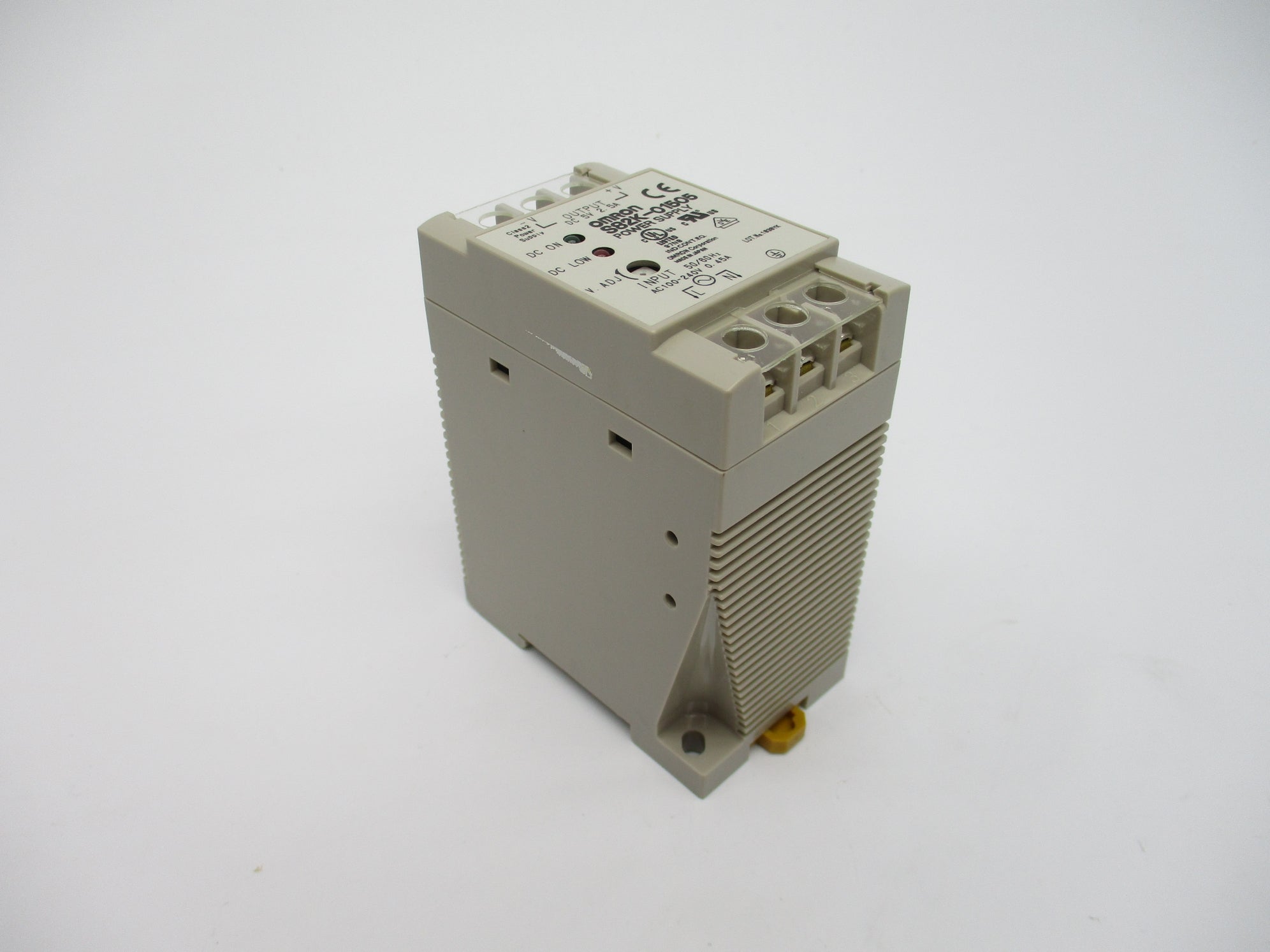 OMRON S82K-01505 100-240VAC 0.45A NSNP