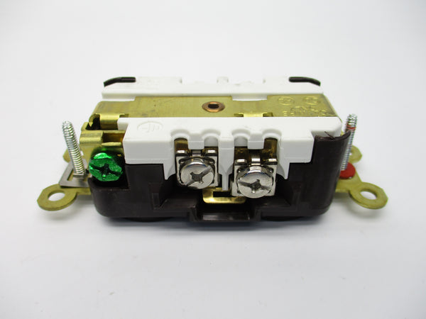 HUBBELL HBL5262 125V 15A NSMP