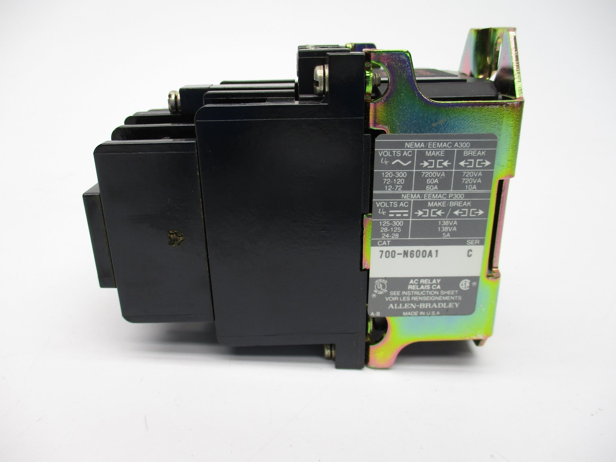 ALLEN BRADLEY 700-N600A1 SER. C 120/110V (WH) NSMP