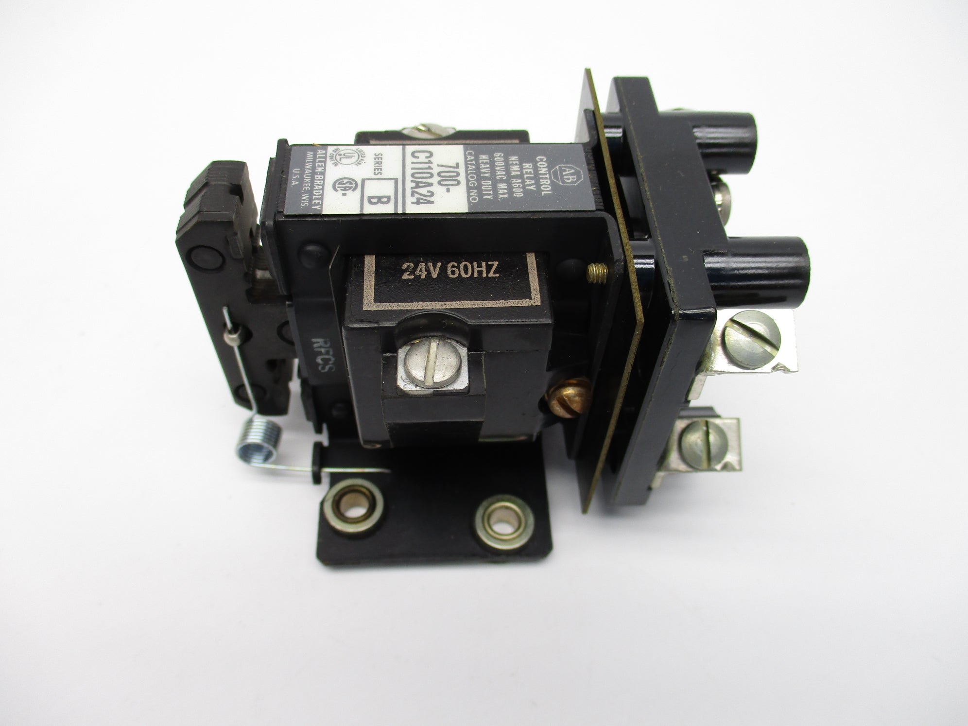 INDUSTRIAL SPARE PART 700-C110A24 SER. B  24V NSNP