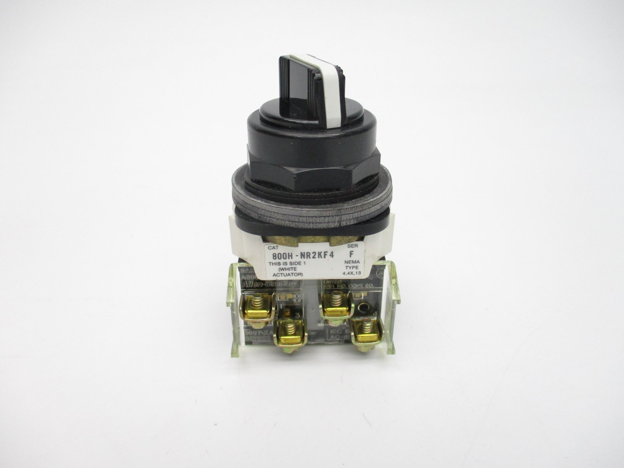 ALLEN BRADLEY 800H-NR2KF4AAXX SER. F  NSNP