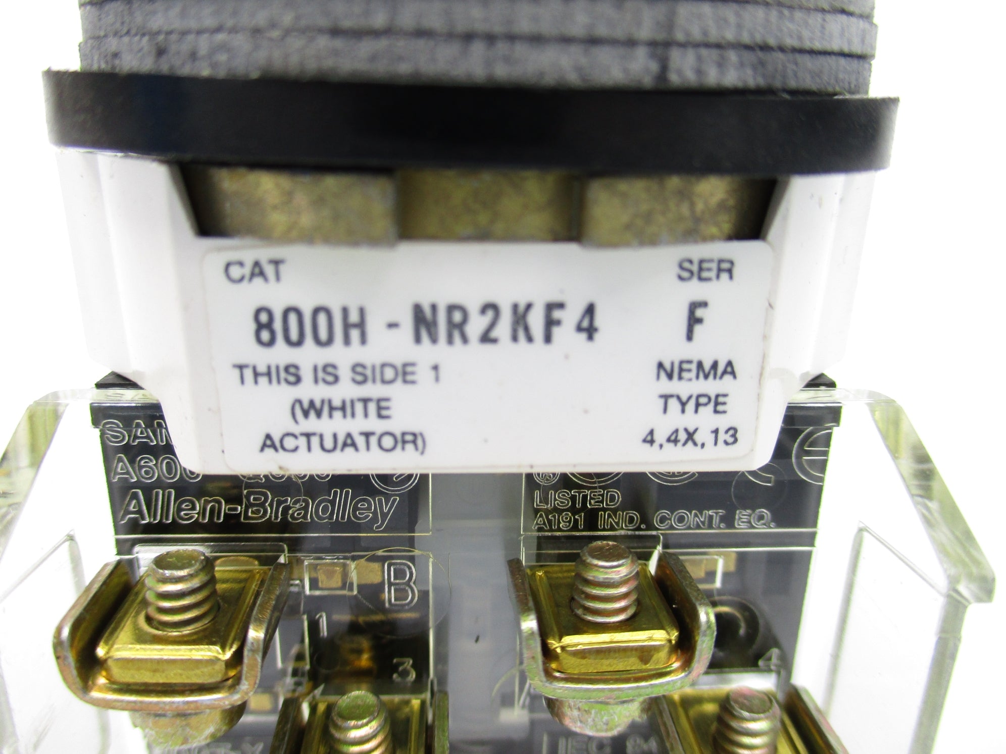 ALLEN BRADLEY 800H-NR2KF4AAXX SER. F  NSNP
