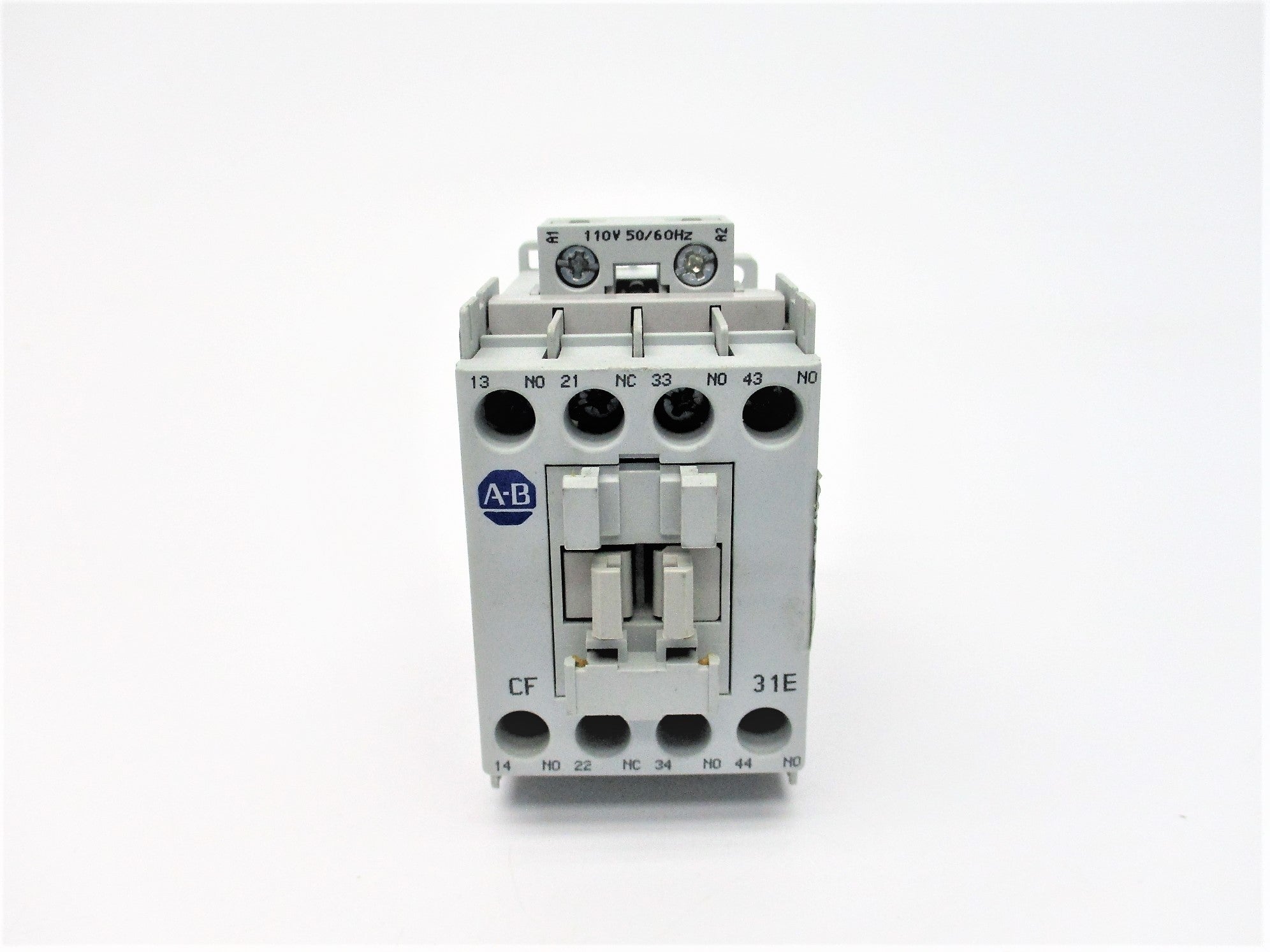 ALLEN BRADLEY 700-CF310D SER. A 110V NSNP