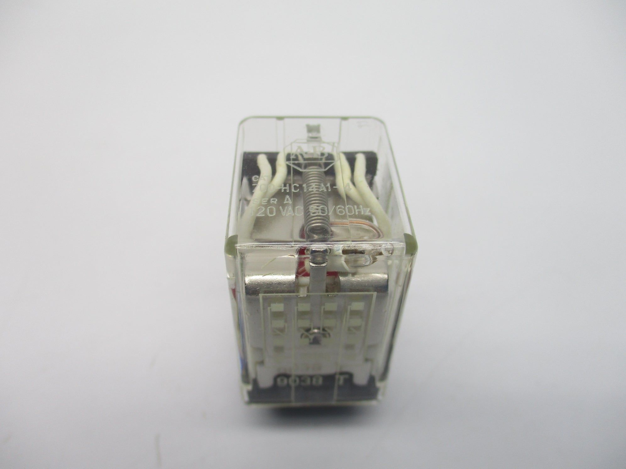ALLEN BRADLEY 700-HC14A1-4 SER. A 3A 120V (BK/YL) NSMP