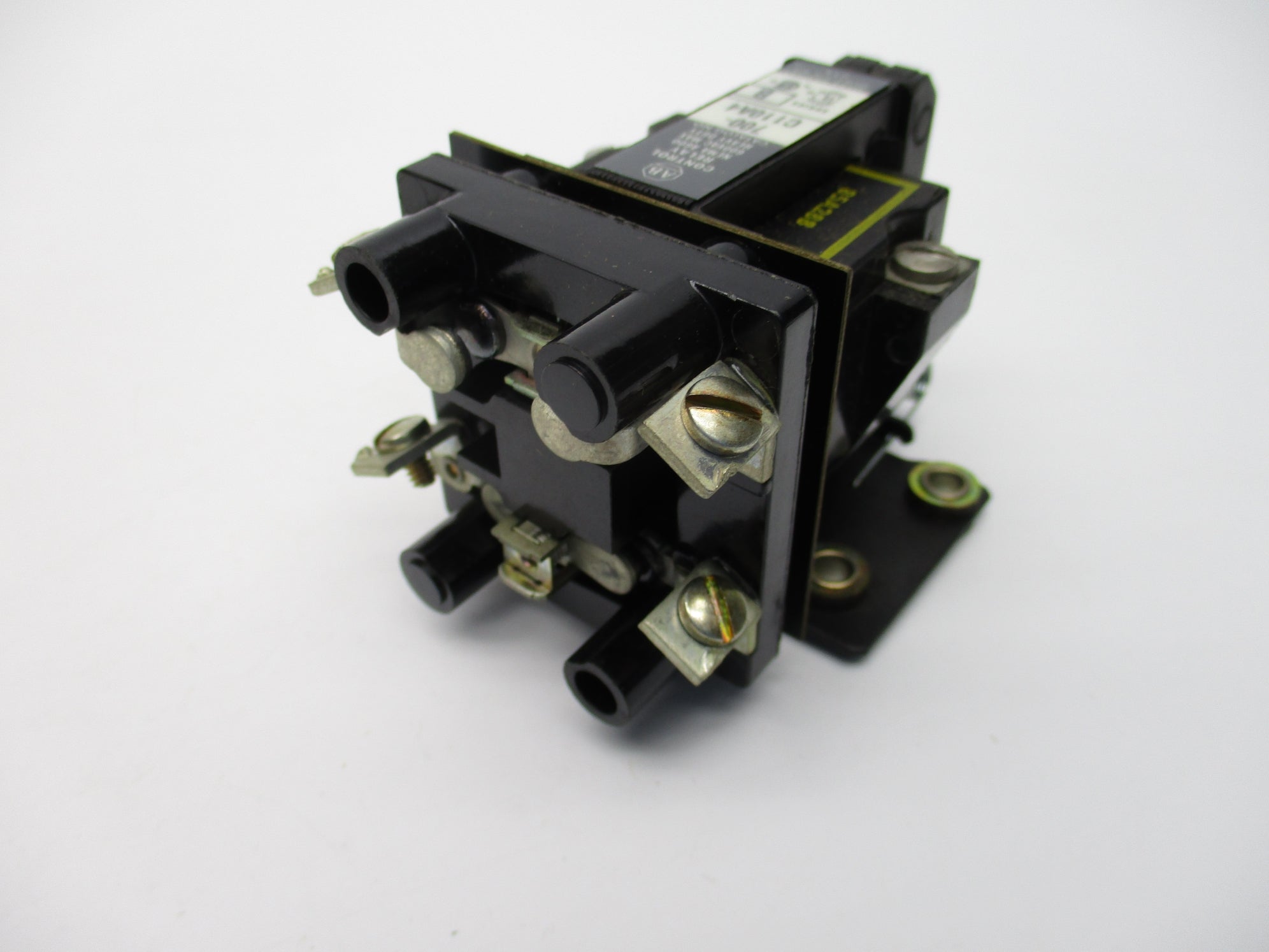 INDUSTRIAL SPARE PART 700-C110A4 SER. B 480/440V (BR/YL) NSMP
