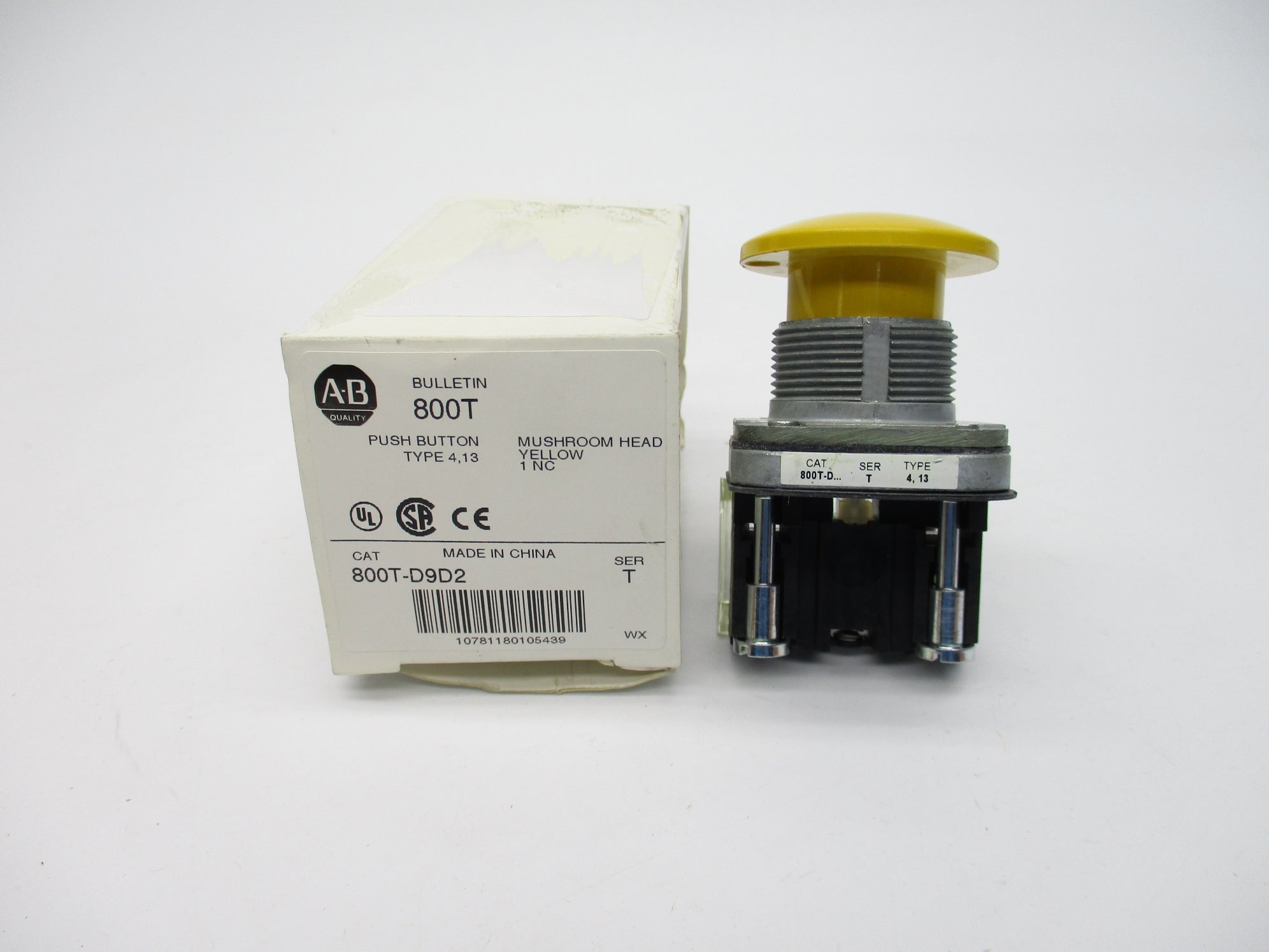 ALLEN BRADLEY 800T-D9D2 SER. T (WH) NSMP