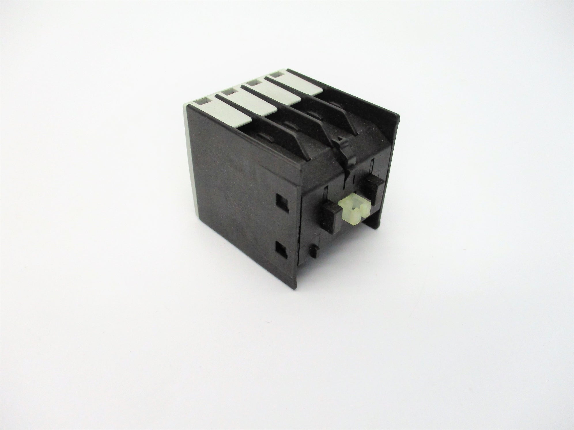 SIEMENS 3RH1911-2FA31 240V 10A NSMP