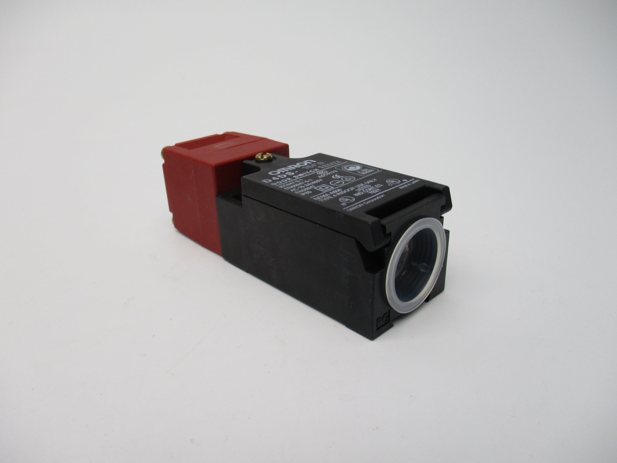 OMRON D4DS-15FS NSMP