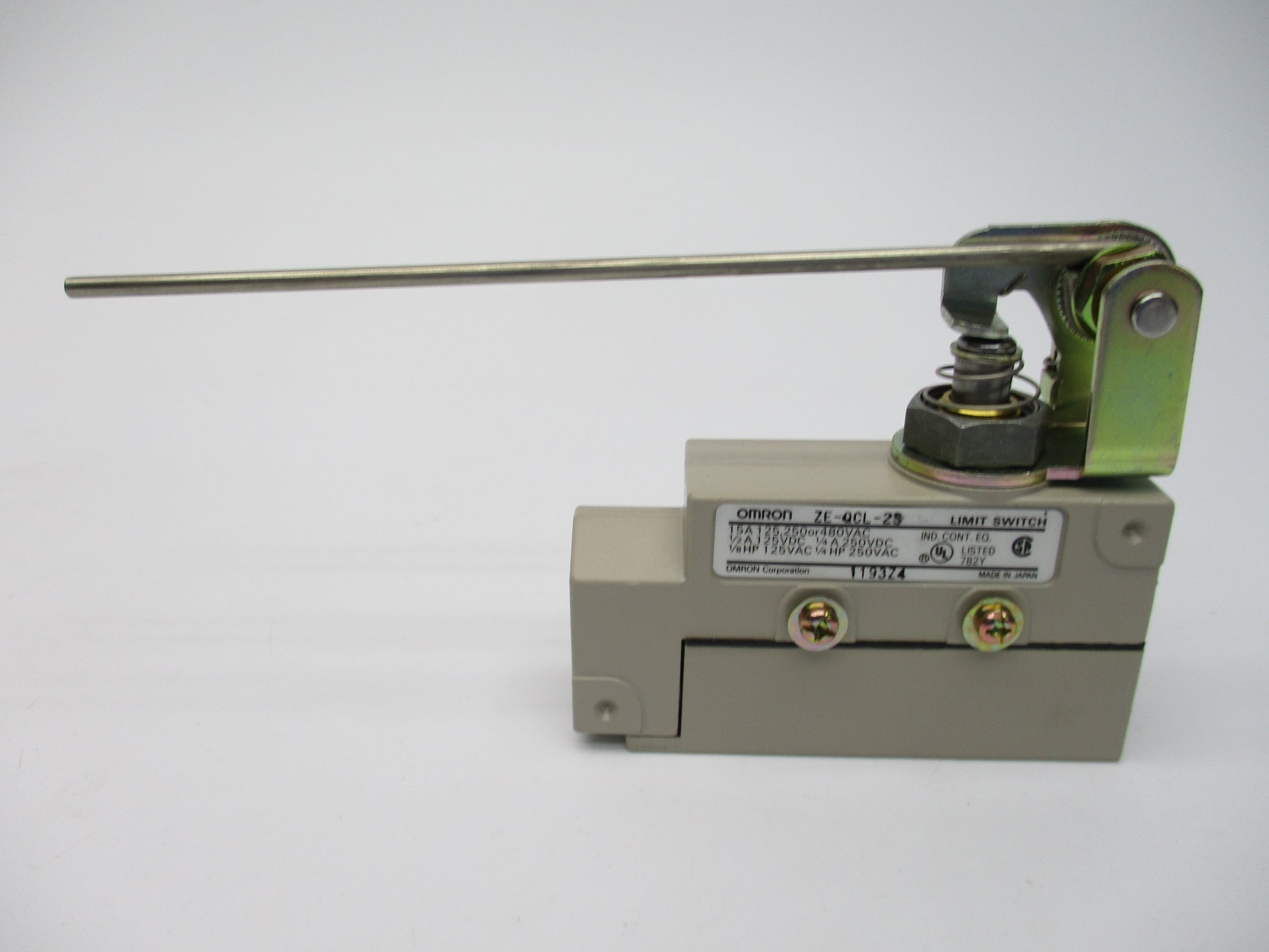 OMRON ZE-QCL-2S NSMP