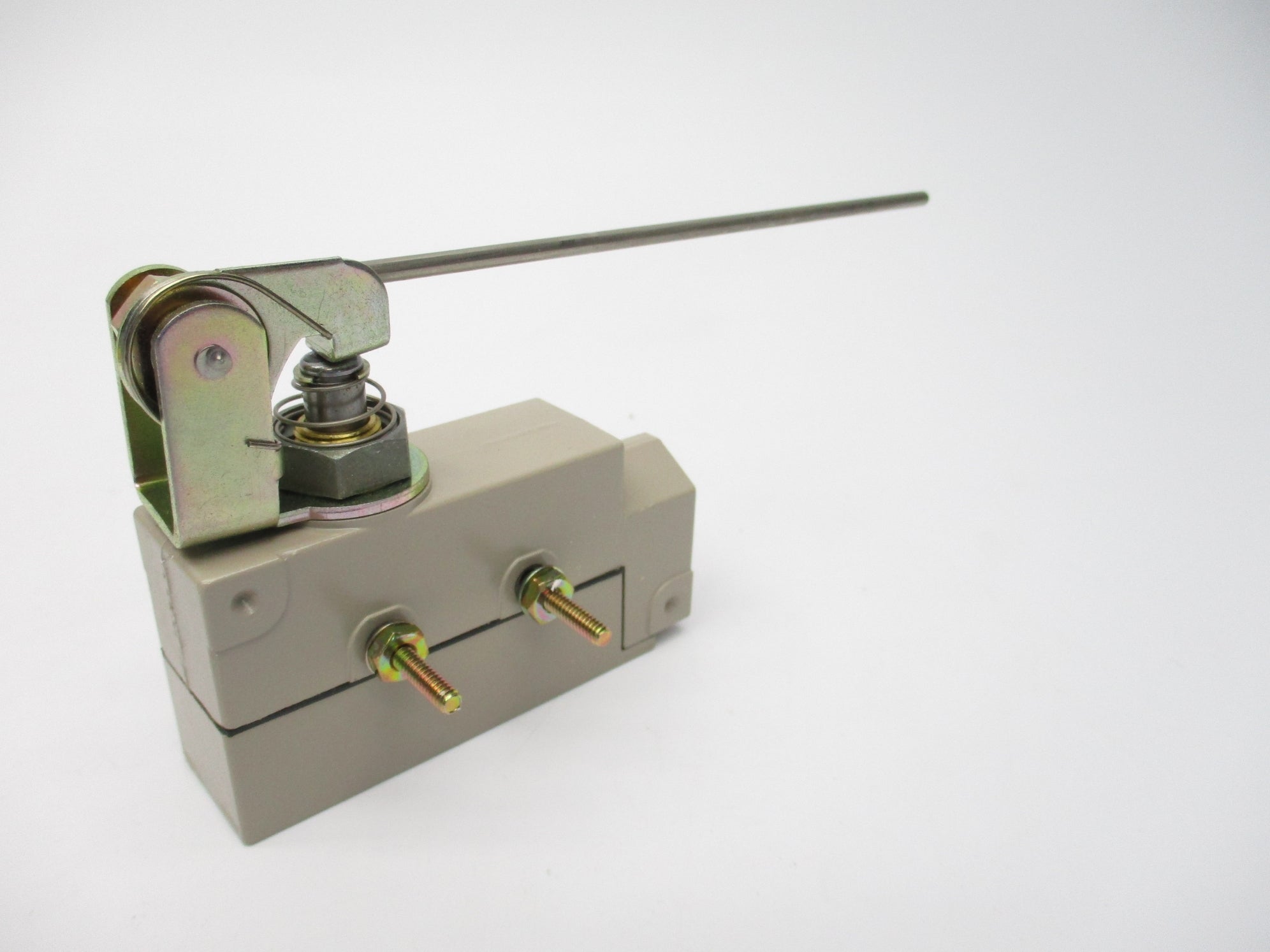 OMRON ZE-QCL-2S NSMP