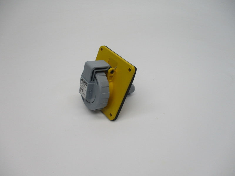LEVITON 320R4W UNMP
