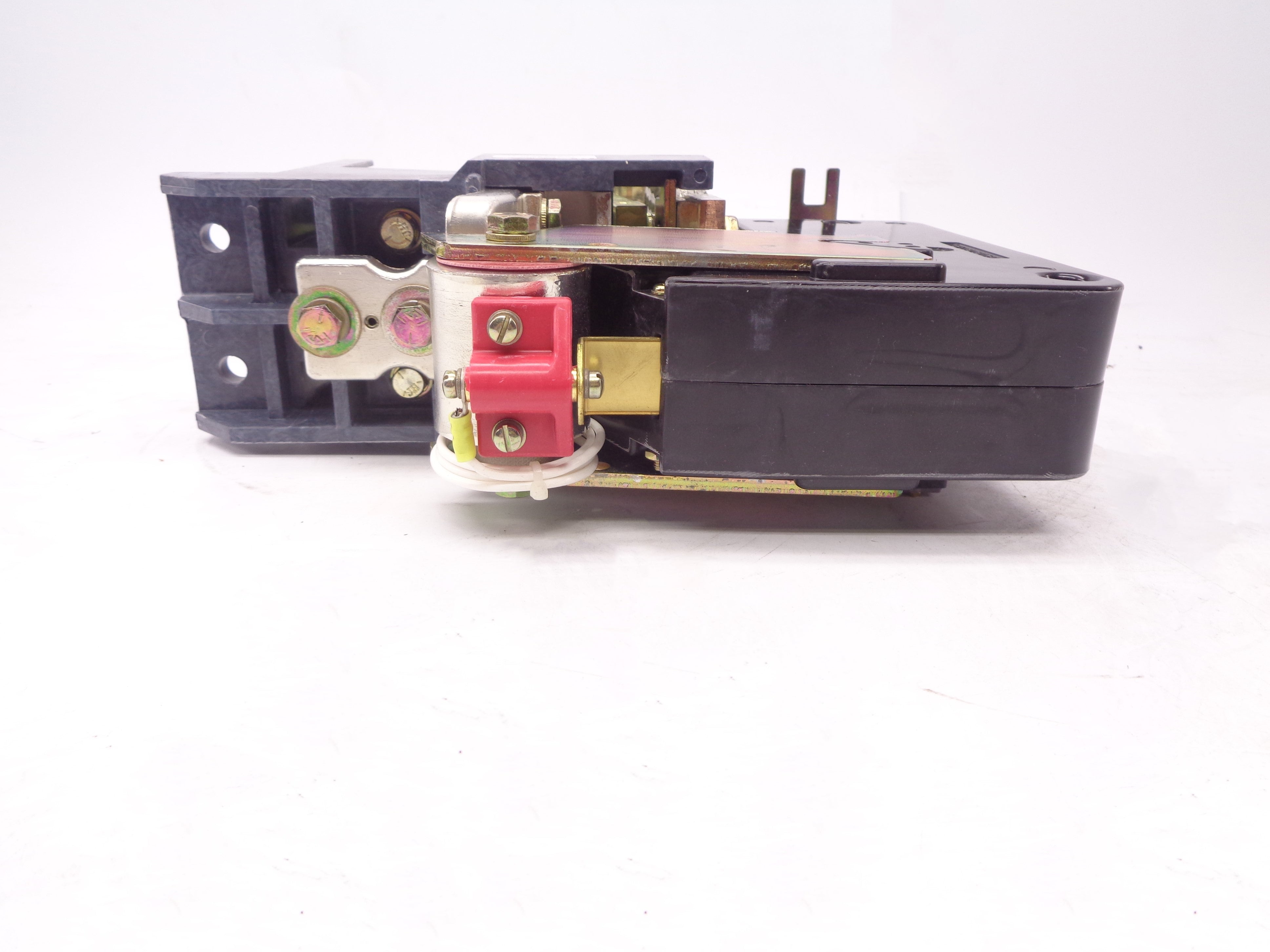 CUTLER HAMMER 2120A07G13 1000VDC NSMP