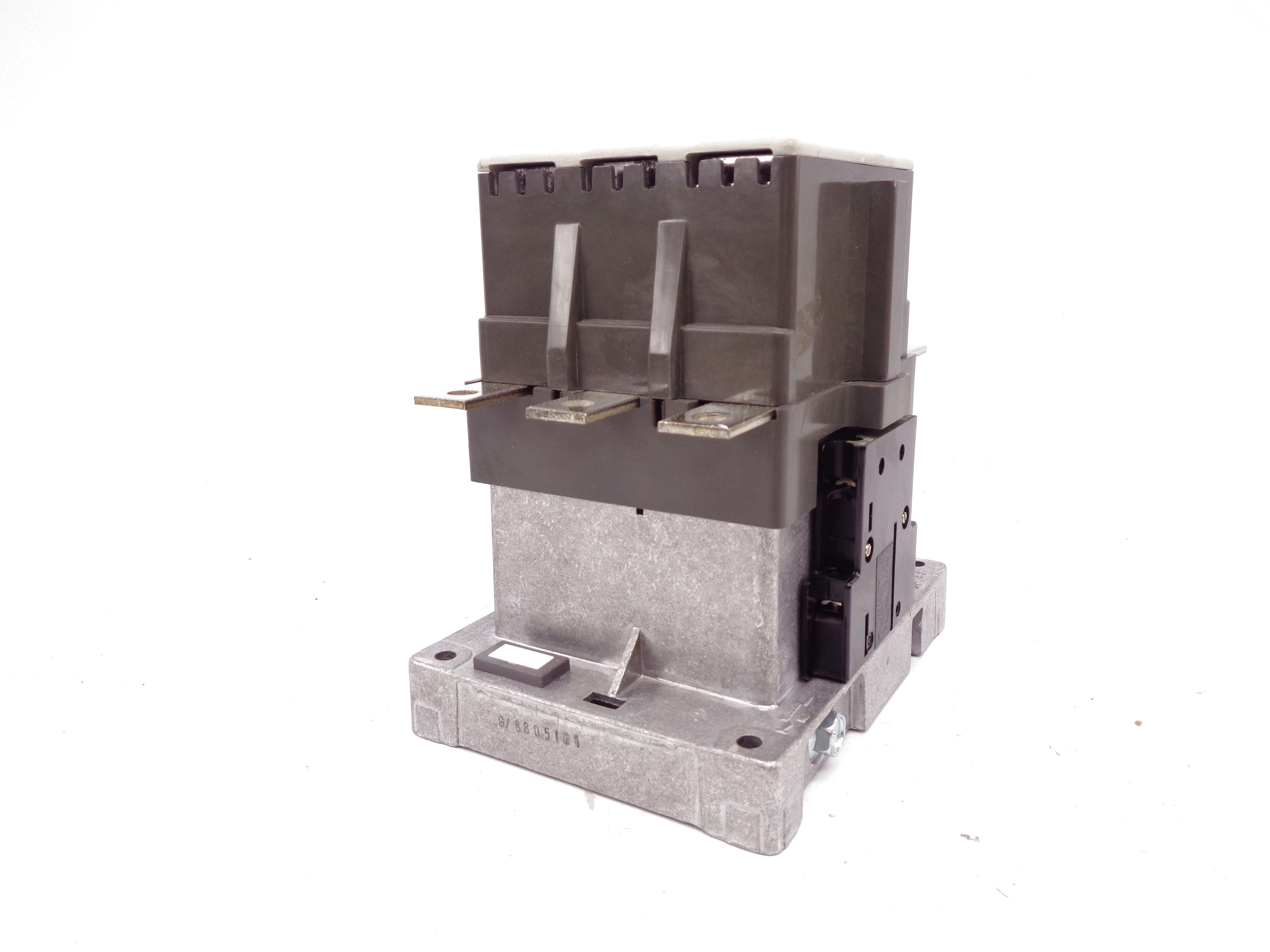 SIEMENS 3TB5217-0A 460V NSNP