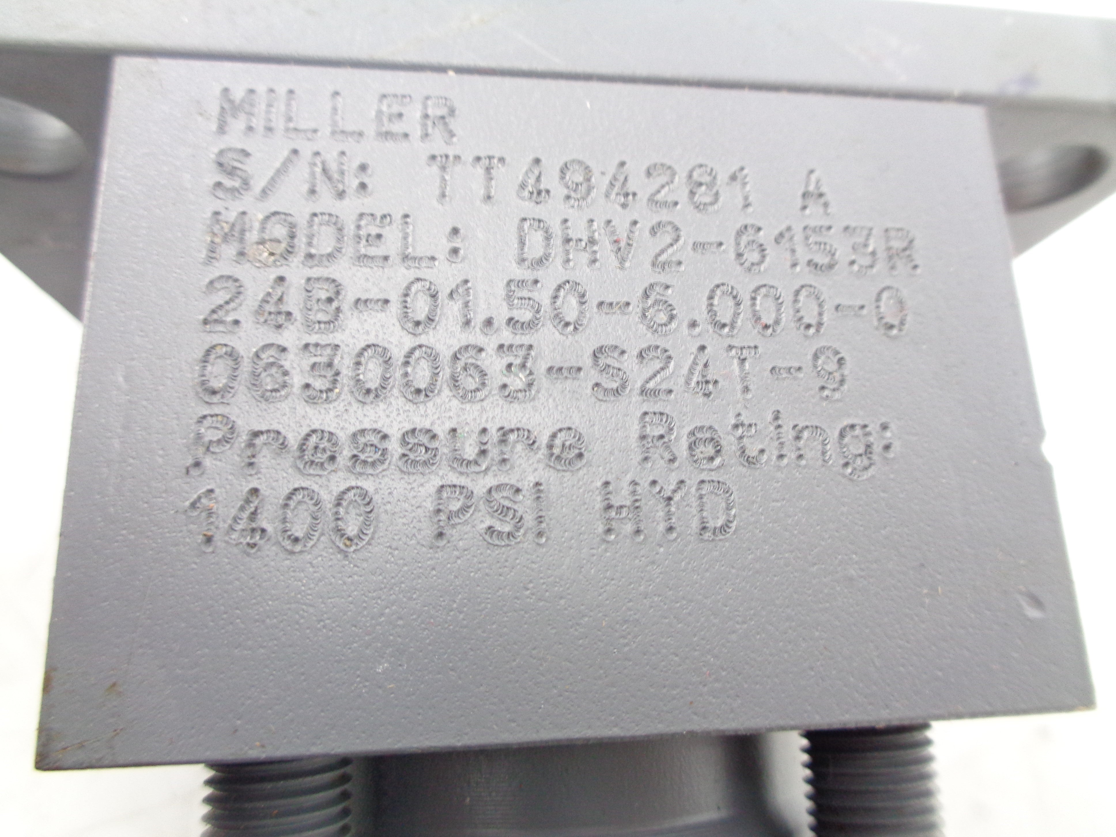 MILLER DHV2-6153R24B-01.50-6.000-00630063-S24T-9 1400PSI NSNP