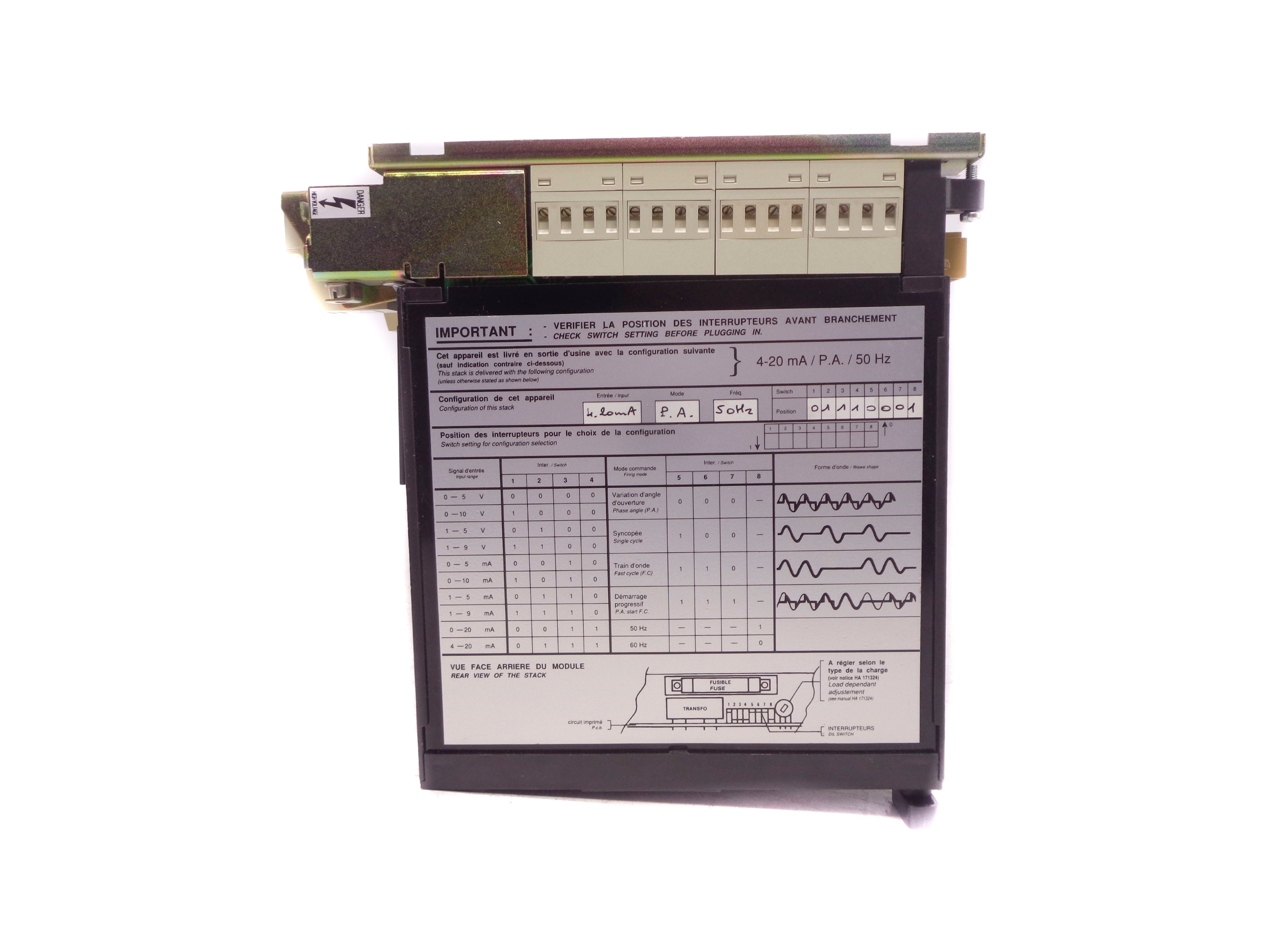 EUROTHERM 470113/28/19/083/073/002/28/ENG/-/55 NSMP