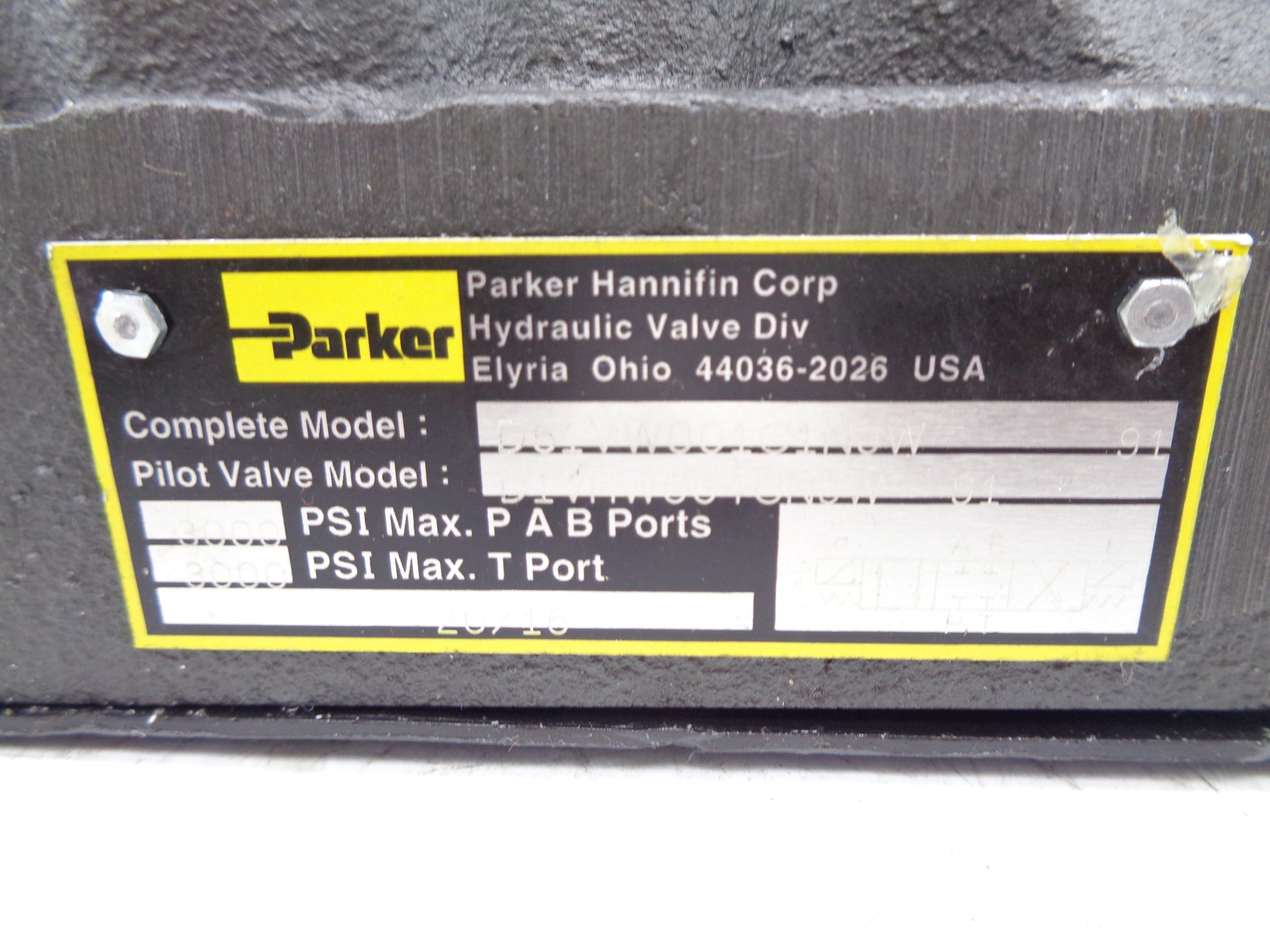 PARKER D61VW001C1NJW 24VDC 3000PSI NSNP
