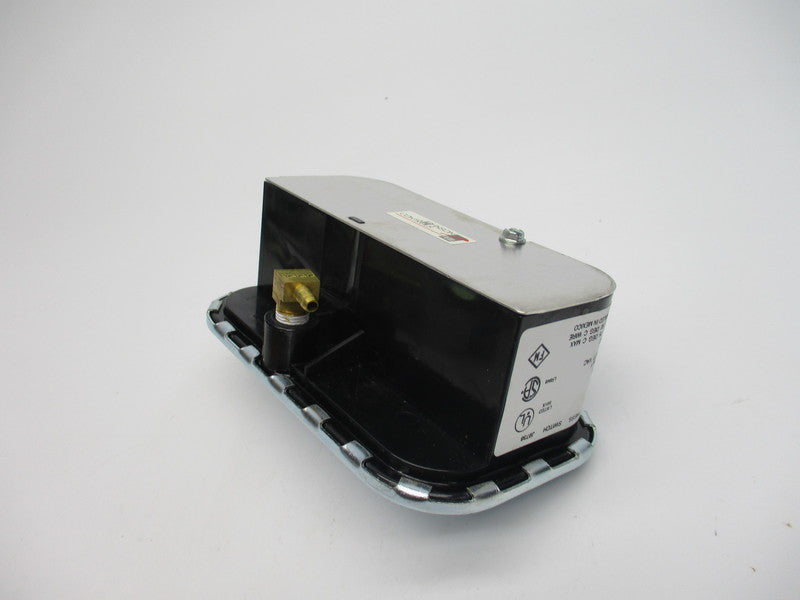 JOHNSON CONTROLS P32AC-2C NSMP