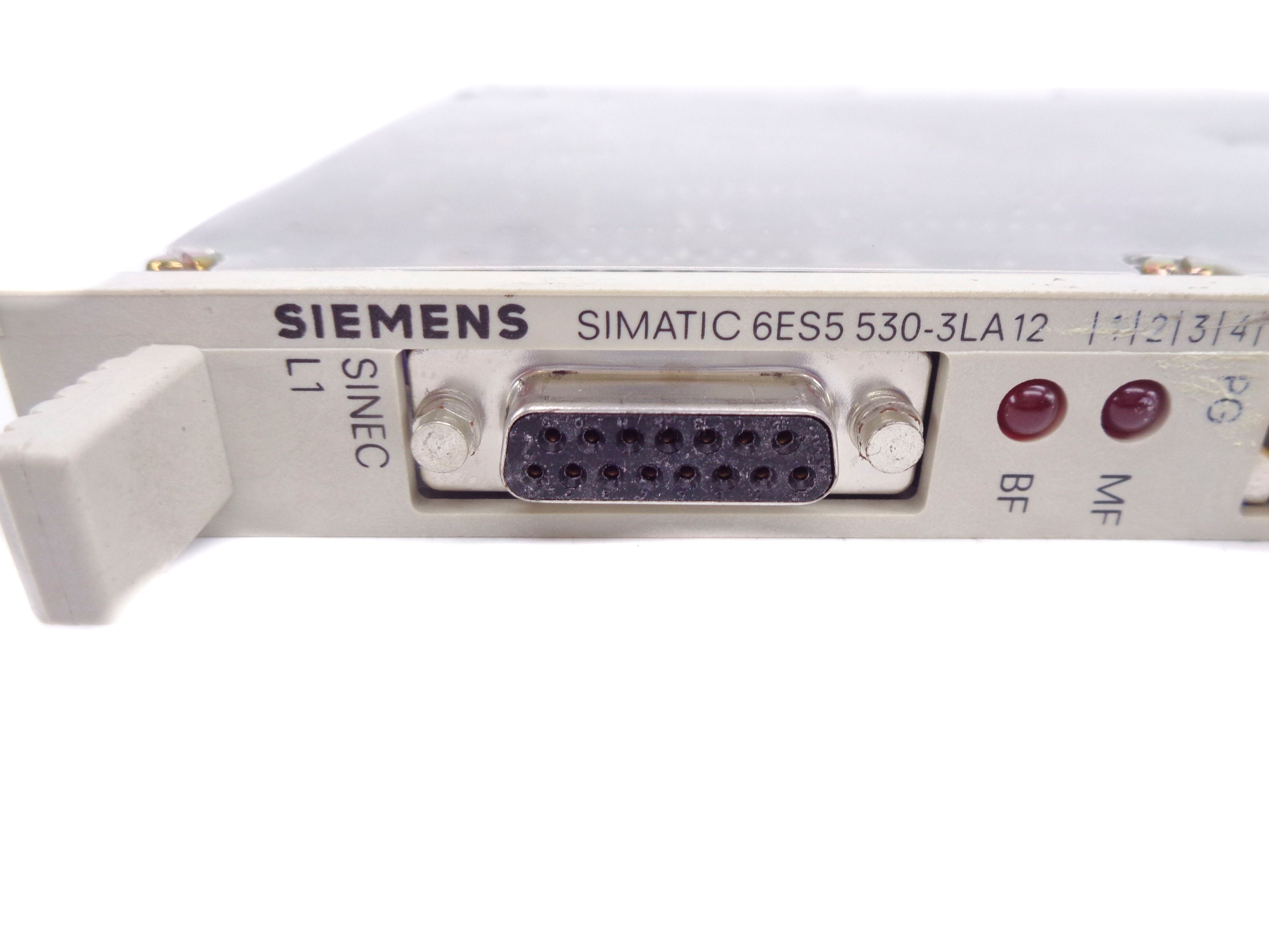 SIEMENS 6ES5530-3LA12 UNMP