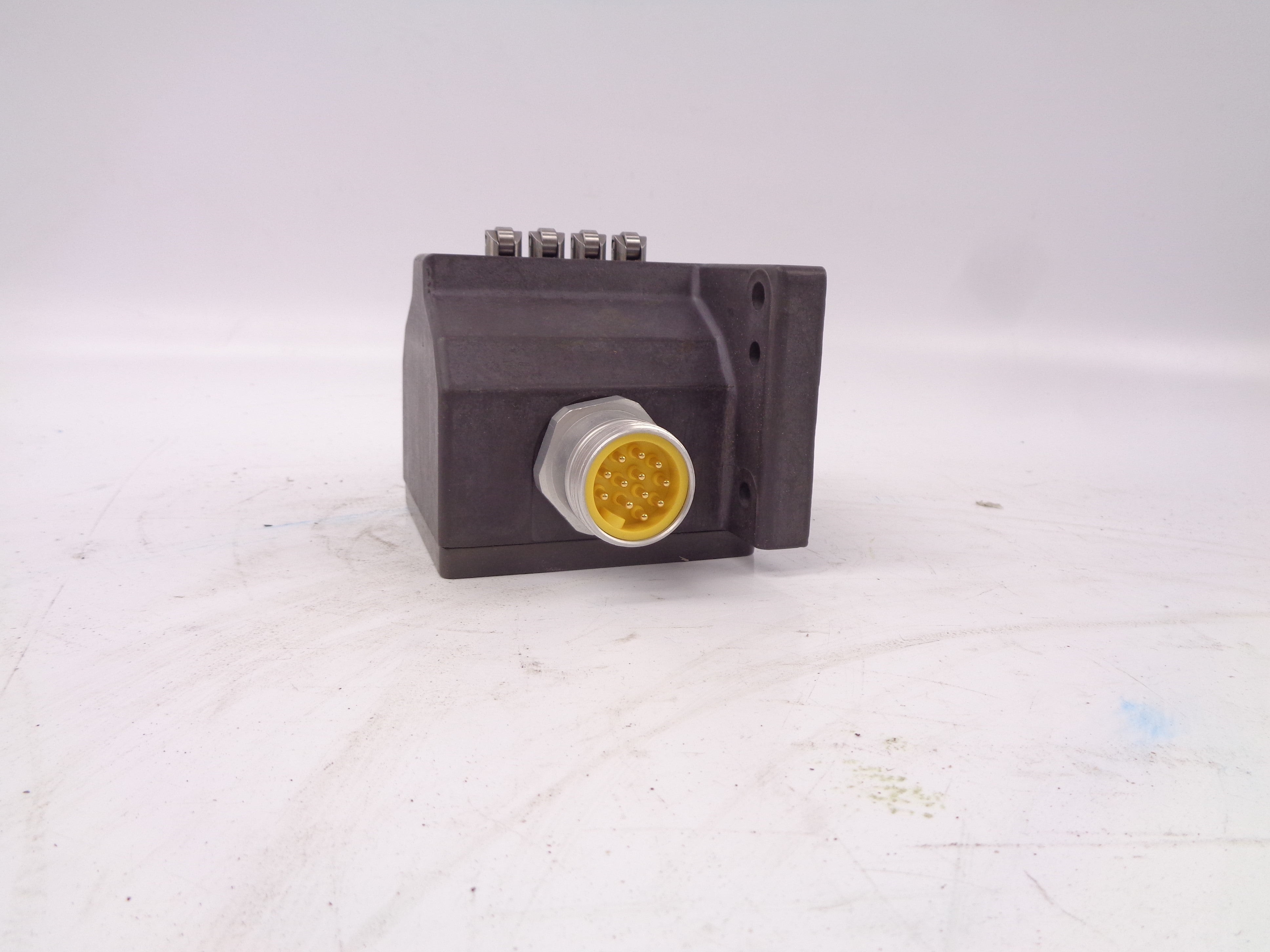 EUCHNER RGBF04R12-502-MC1707 NSMP