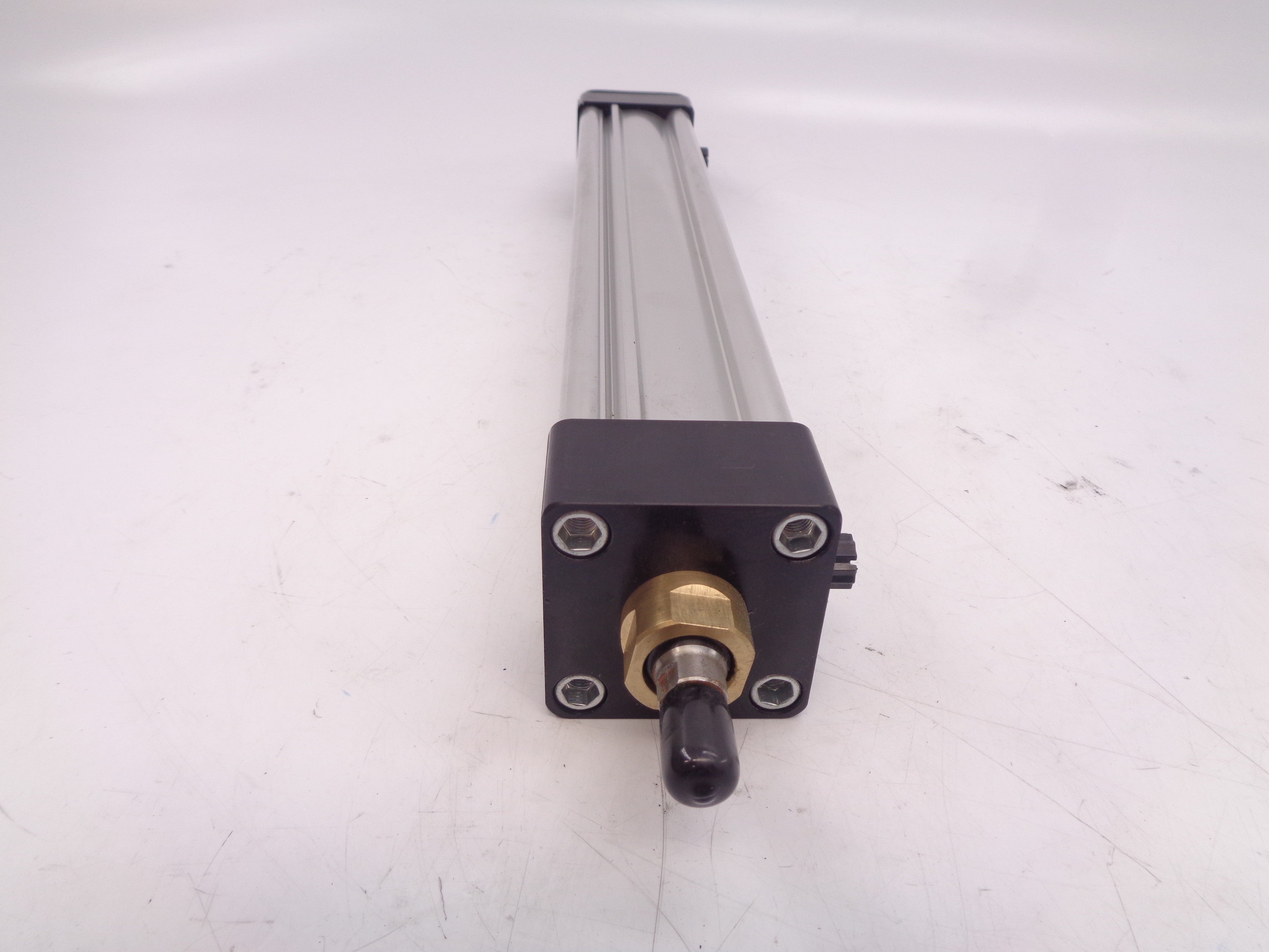 PARKER 2.00CBB4MA3U14AC12.00 250PSI NSNP