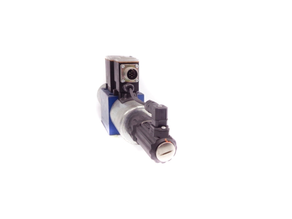 REXROTH  R900927230 4WREE10E75-22/G24K31/A1V 24V UNMP