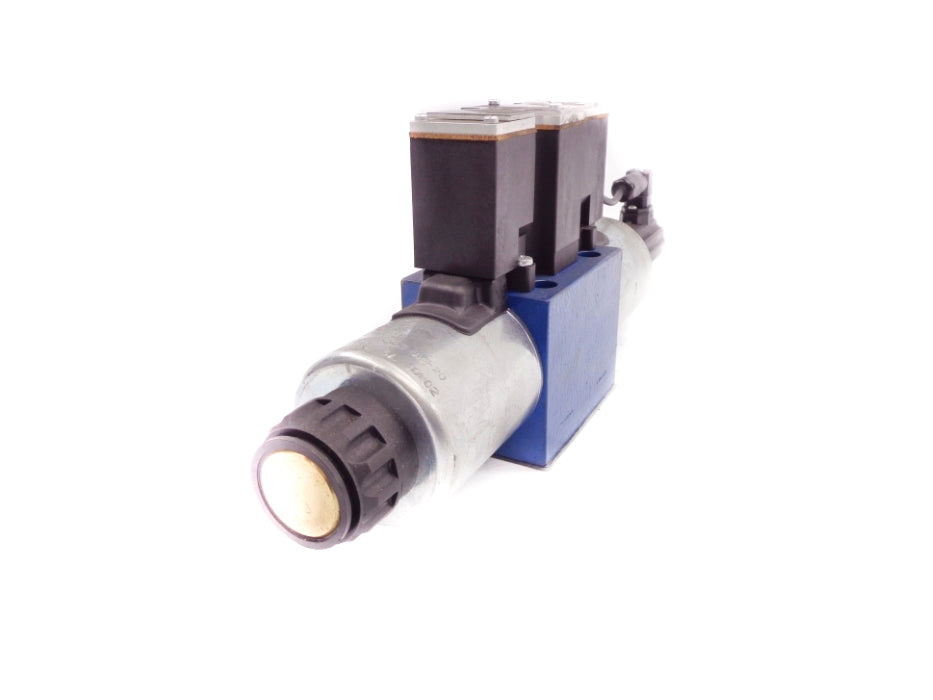 REXROTH  R900927230 4WREE10E75-22/G24K31/A1V 24V UNMP