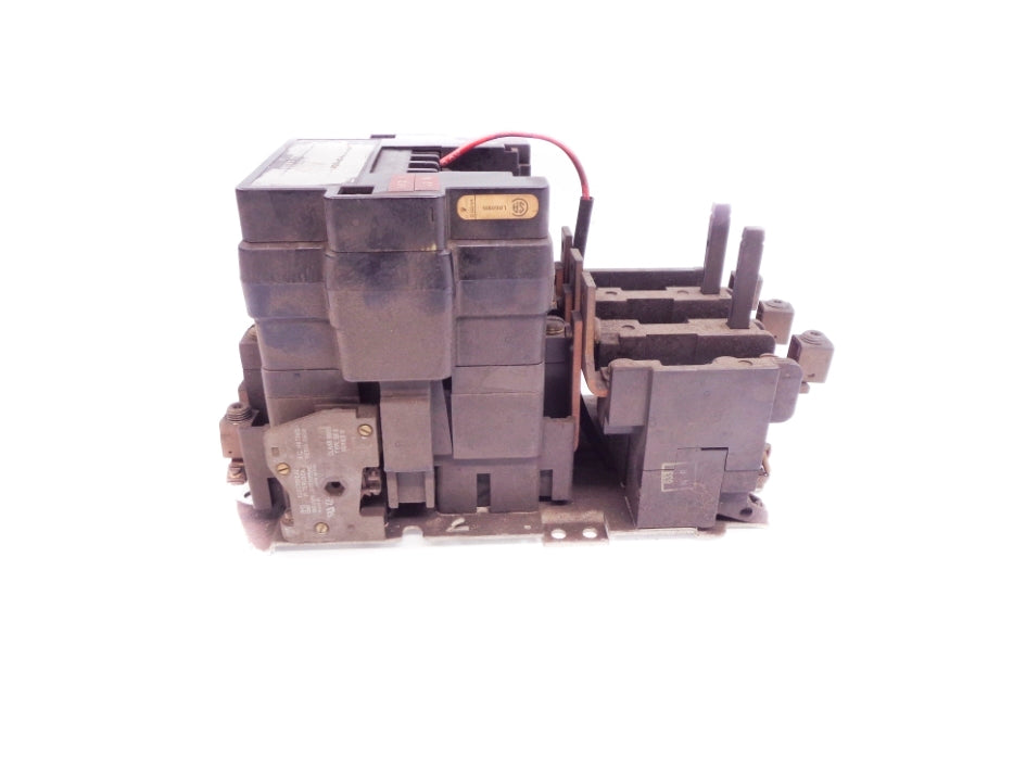 SQUARE D 8536SE01V02S SER. A UNMP