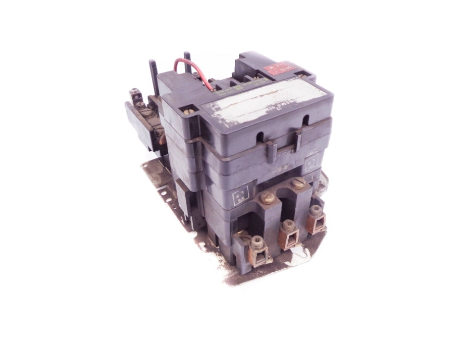 SQUARE D 8536SE01V02S SER. A UNMP