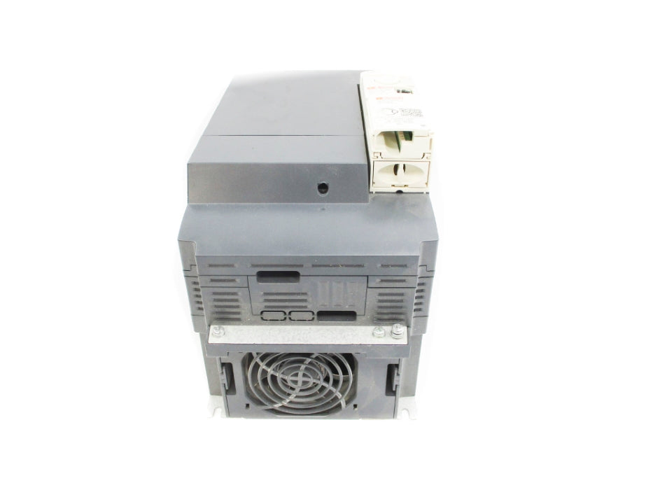 SCHNEIDER ELECTRIC ATV32HD15N4 UNMP