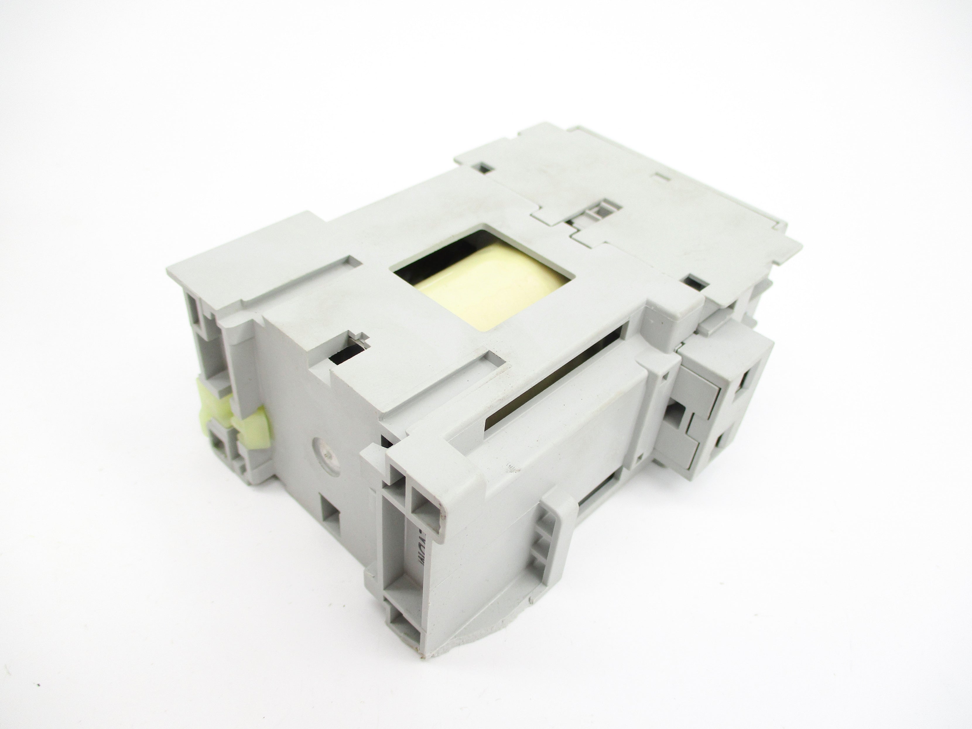 INDUSTRIAL SPARE PART 700-CF400ZF SER. A 230VDC (AS PICTURED) (BR/WH) NSMP