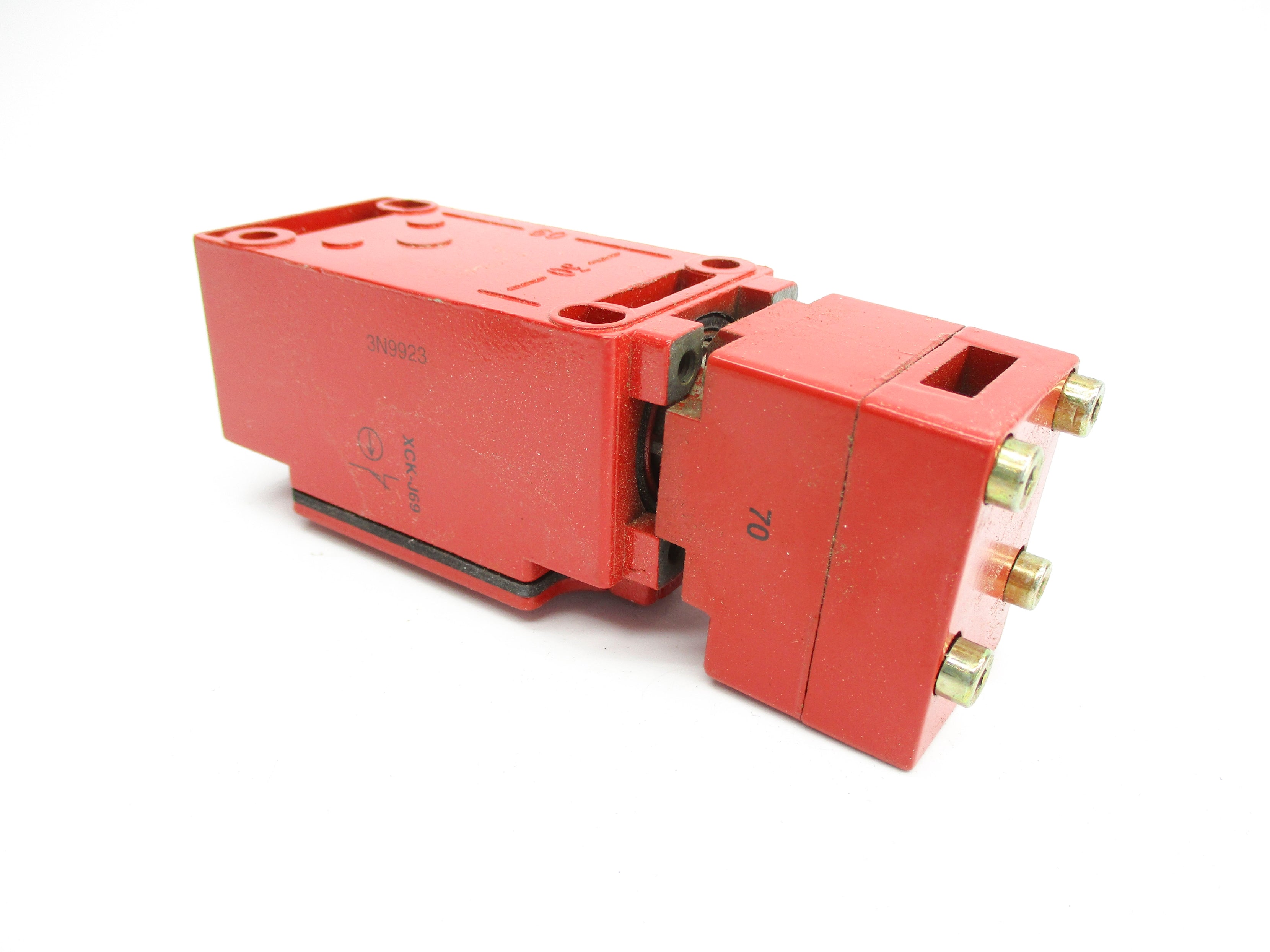 TELEMECANIQUE XCKJ6970H7 240V 3A NSMP
