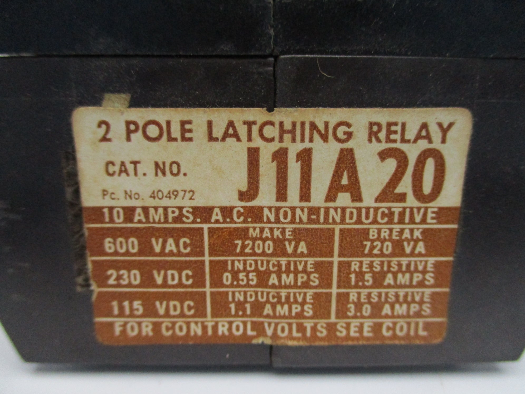 ITE J11A20 10A 110/120V UNMP