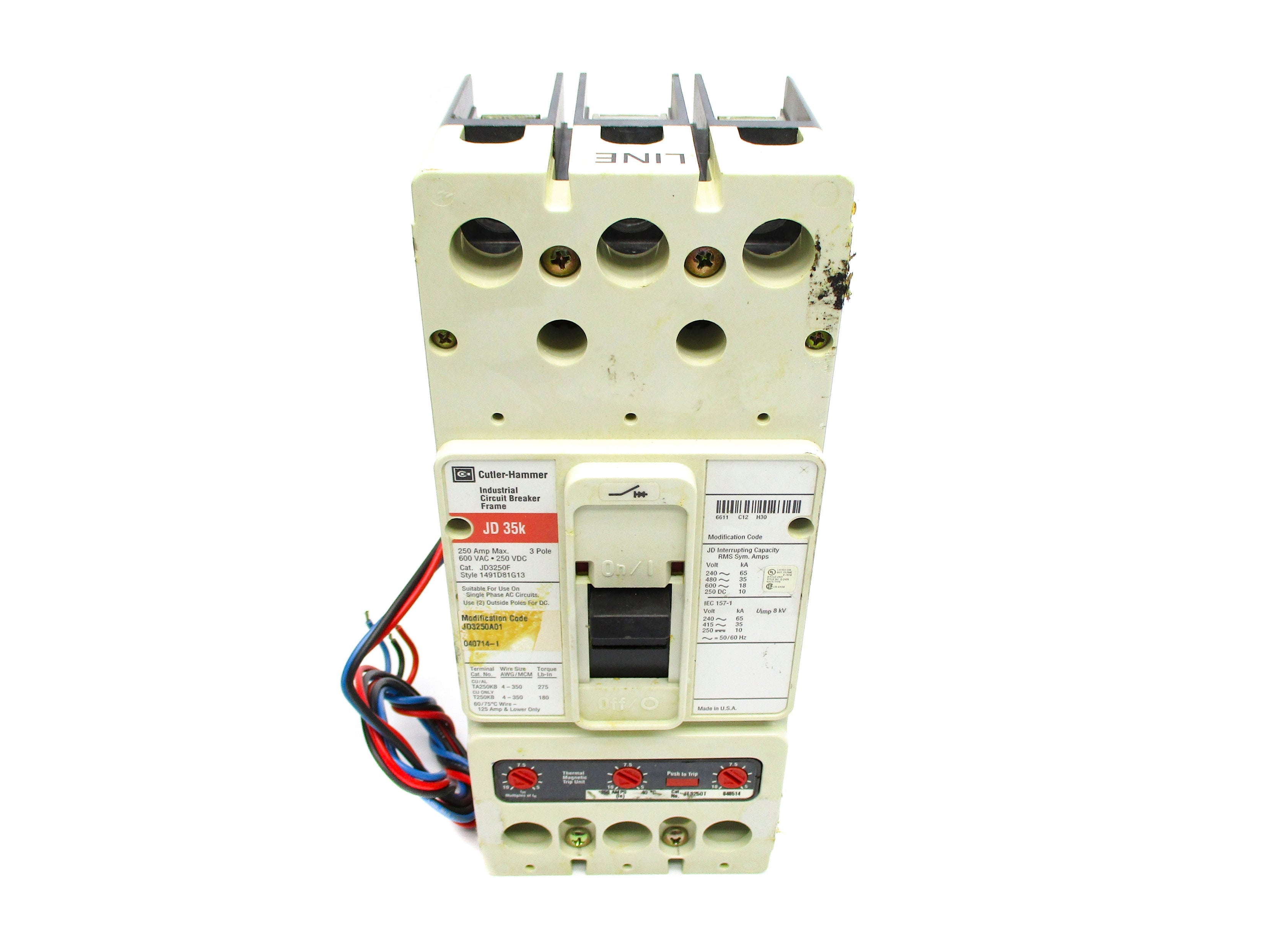CUTLER HAMMER JD3250F w/ A1X2PK auxillary 250A 600VAC 250VDC UNMP