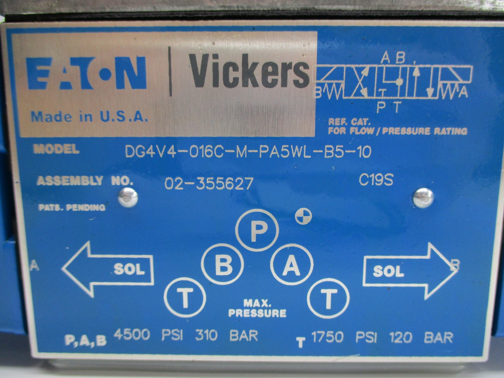 EATON VICKERS DG4V4016CMPA5WLB510 02-355627 4500PSI 110/120V UNMP
