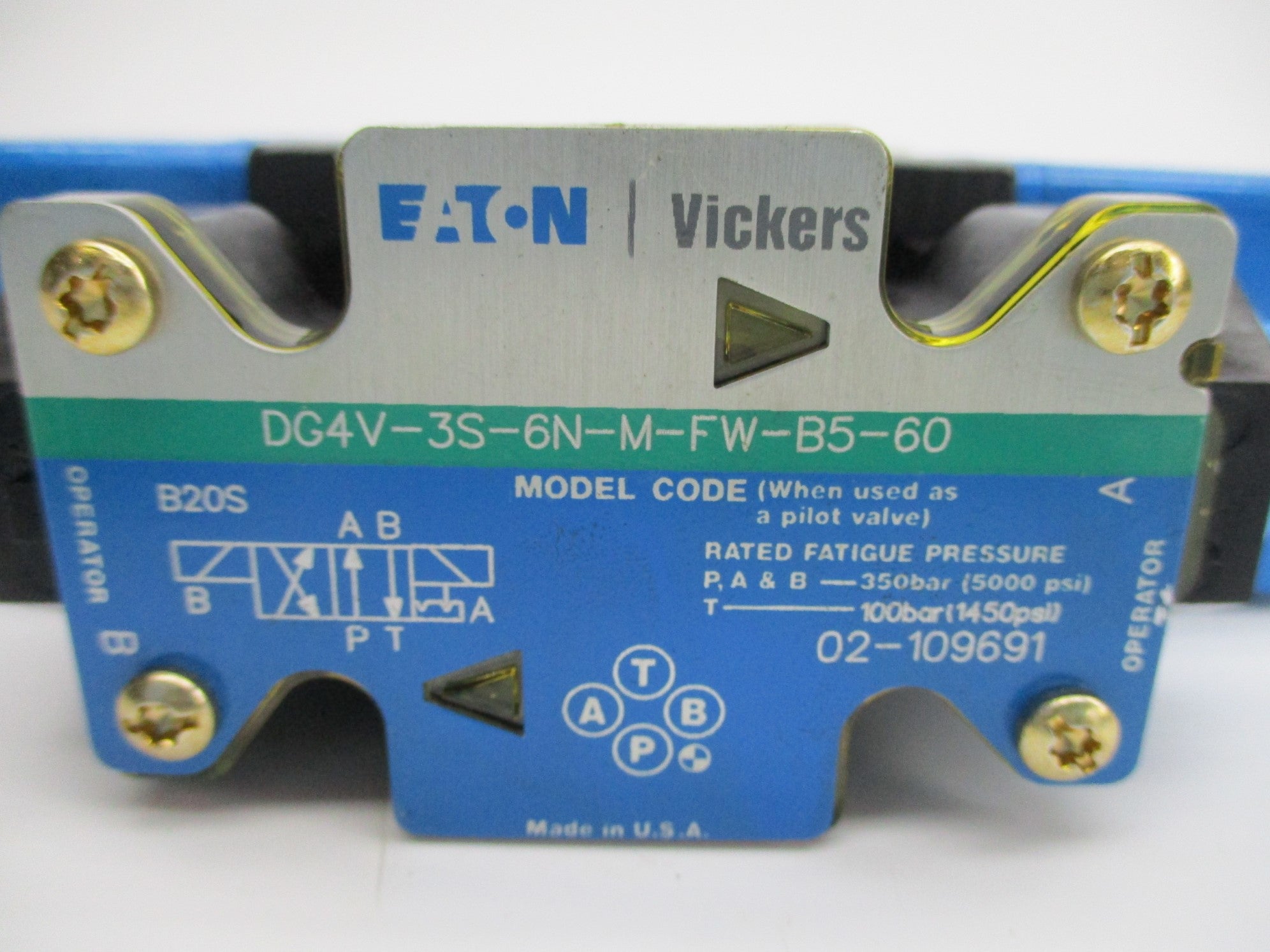 EATON DG4V3S6NMFWB560 02-109691 5000PSI 110/120V NSNP