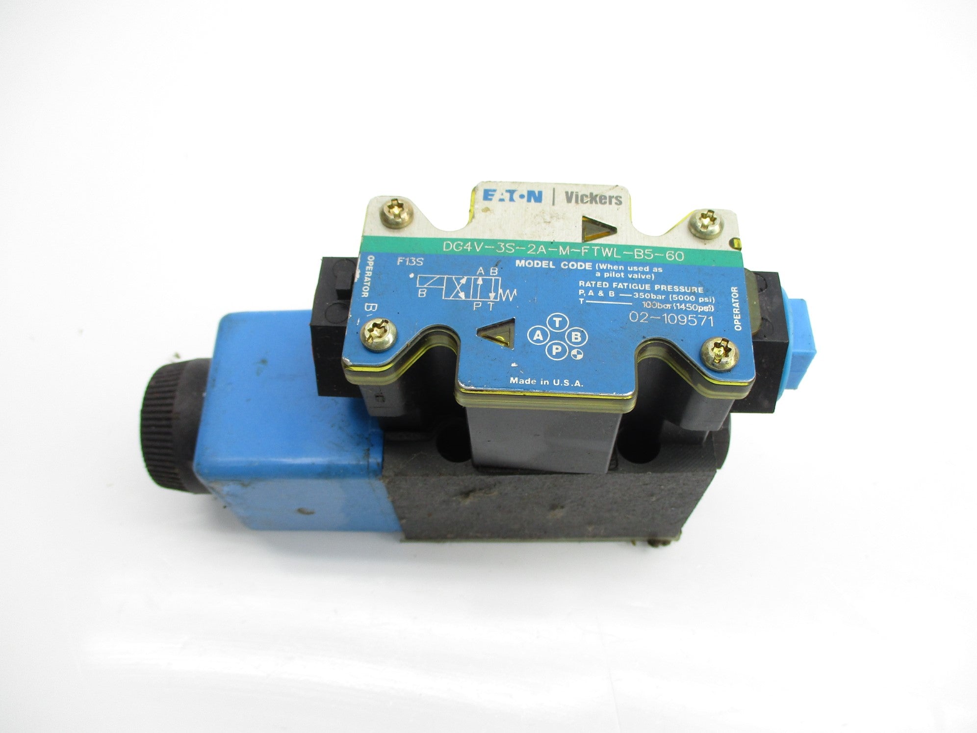 EATON DG4V3S2AMFTWLB560 02-109571 5000PSI 110/120V UNMP