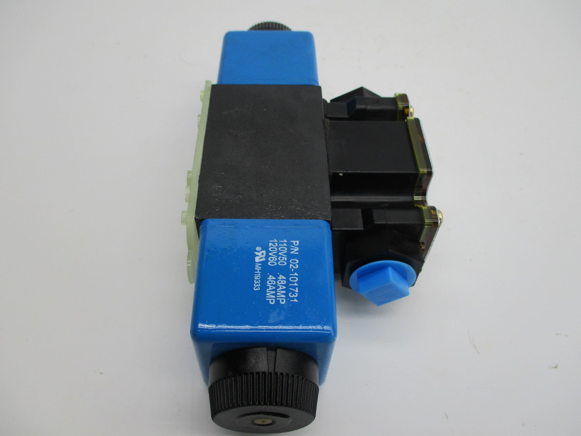 EATON DG4V3S2NMFWB560 02-109577 5000PSI 110/120V 0.46/0.48A UNMP