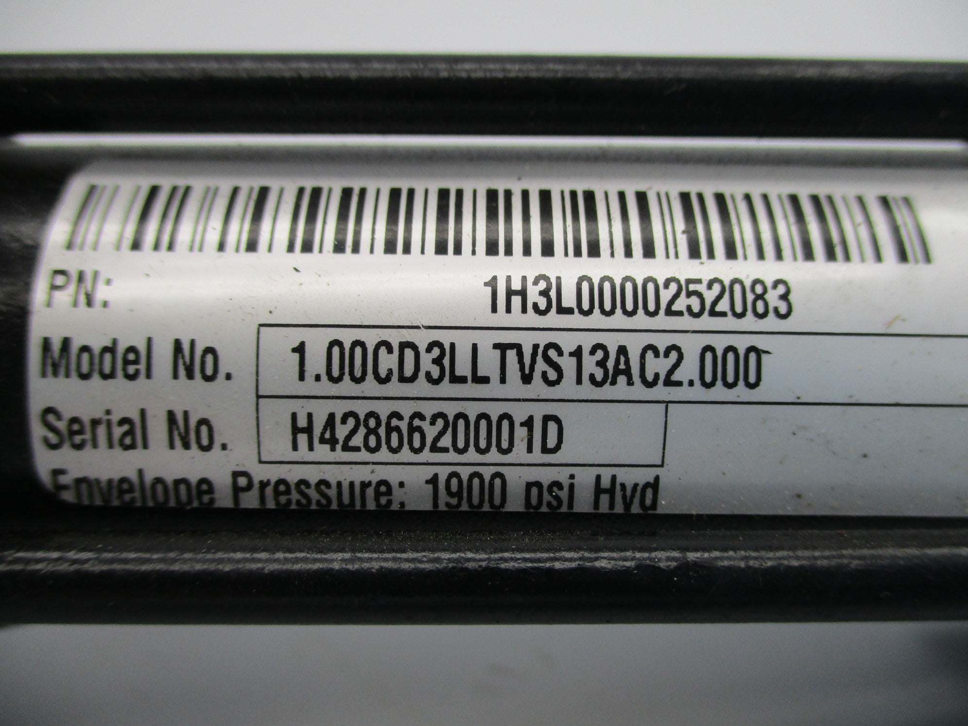 PARKER 1.00CD3LLTVS13AC2.000 1900PSI NSNP