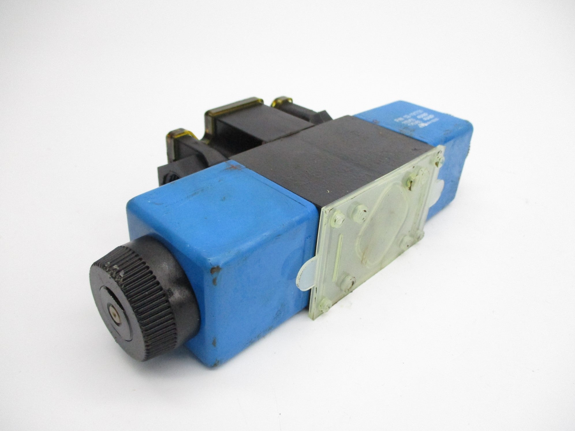 EATON DG4V3S6NMFWB560 02-109691 5000PSI 110/120V UNMP