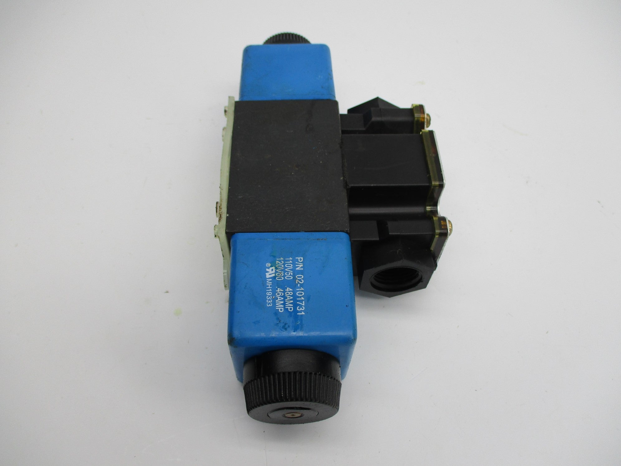 EATON DG4V3S6NMFWB560 02-109691 5000PSI 110/120V UNMP