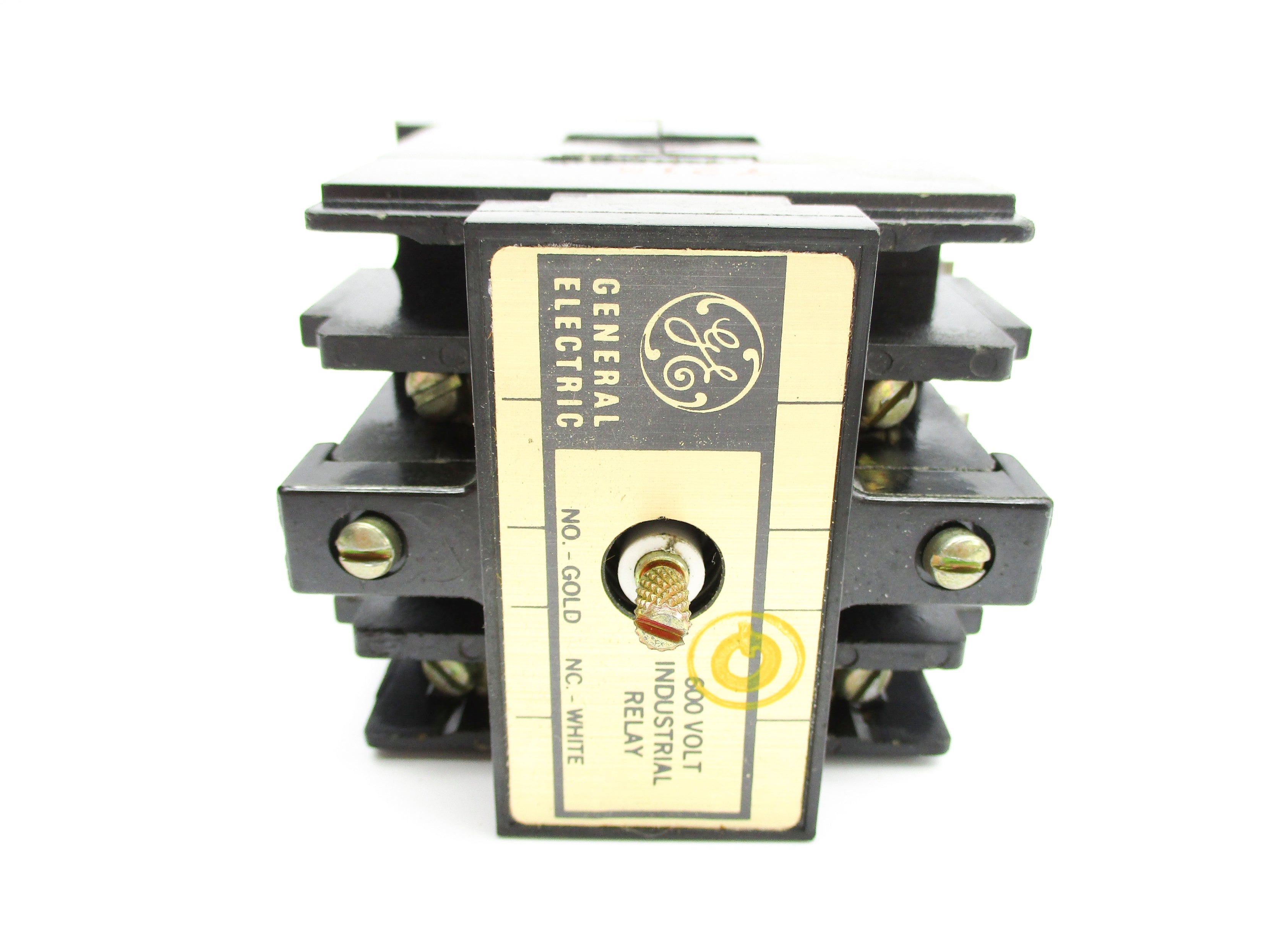 GENERAL ELECTRIC CR120B011**BNUC SER. A 380/460V NSNP