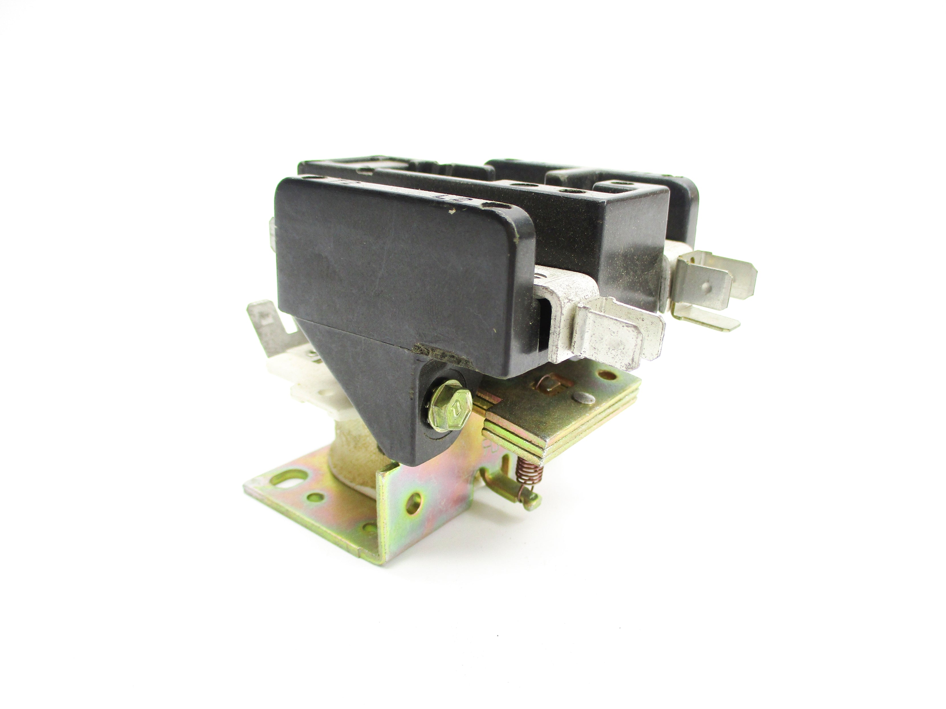 GENERAL ELECTRIC 3ARR28U3 6X573 120V NSNP
