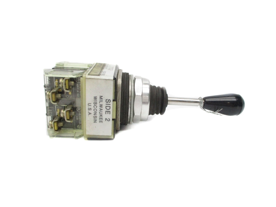 ALLEN BRADLEY 800T-T4S SER. P UNMP