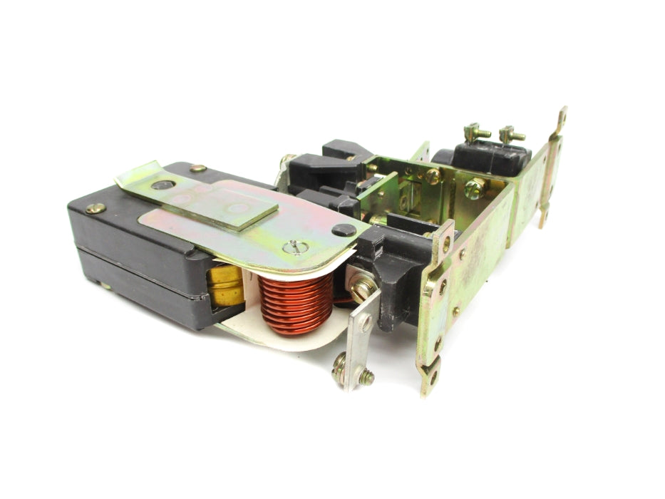 GENERAL ELECTRIC DS303A1B01XDA076 600V UNMP