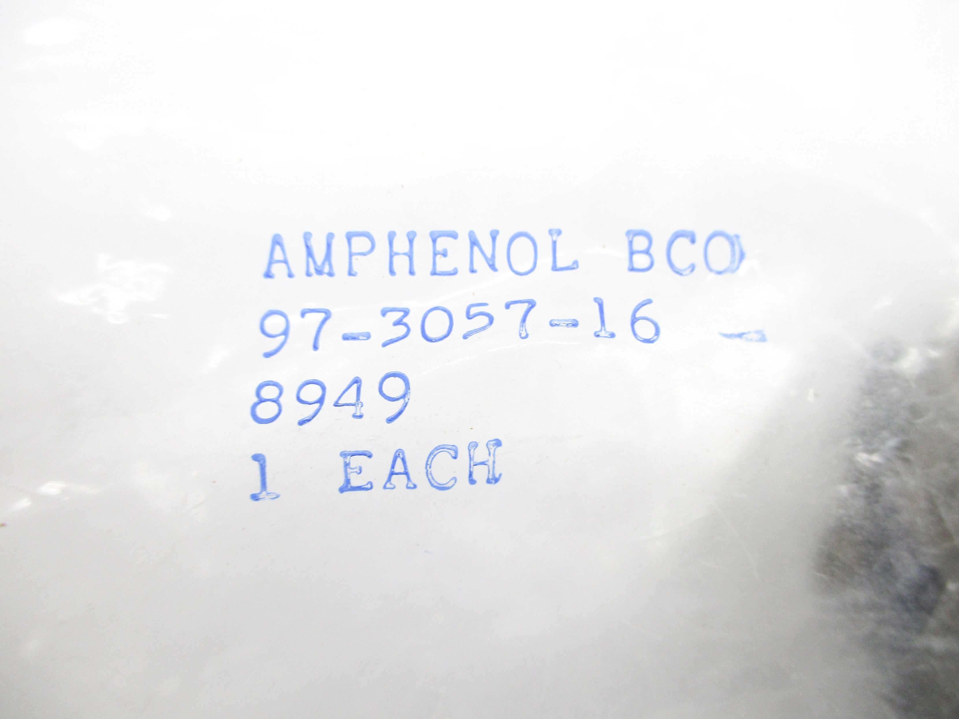 AMPHENOL 97-3057-16 NSMP
