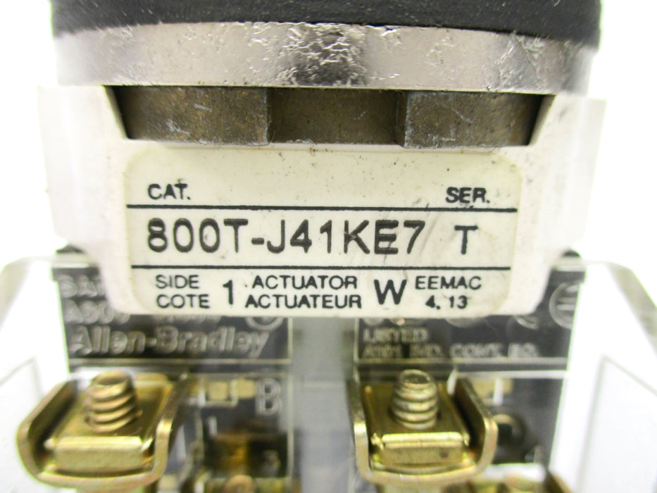 ALLEN BRADLEY 800T-J41KE7 SER. T (NO KEY) UNMP