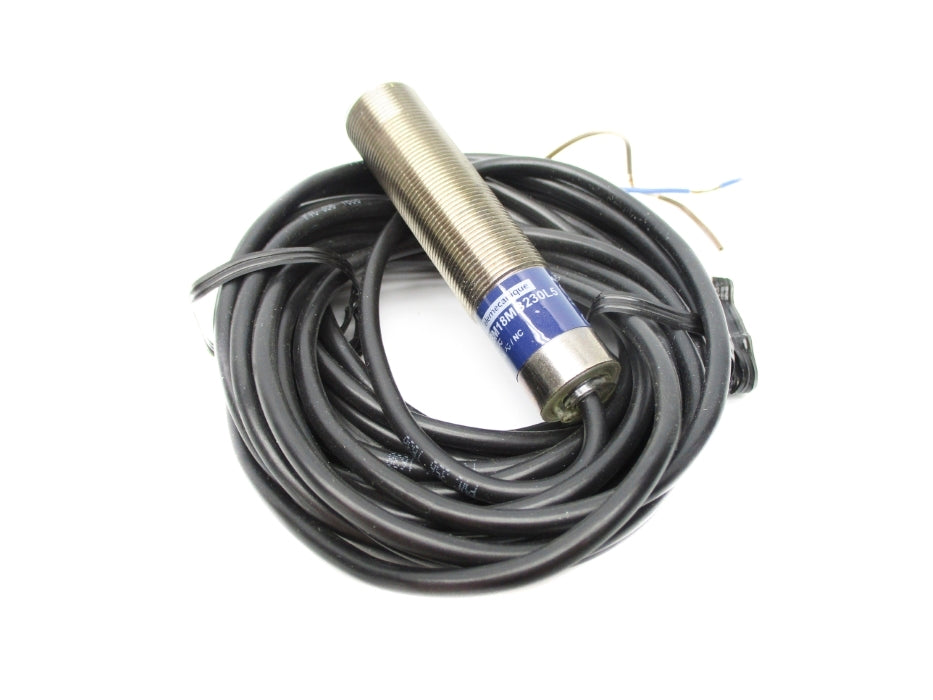 TELEMECANIQUE XU8M18MB230L5 NSNP