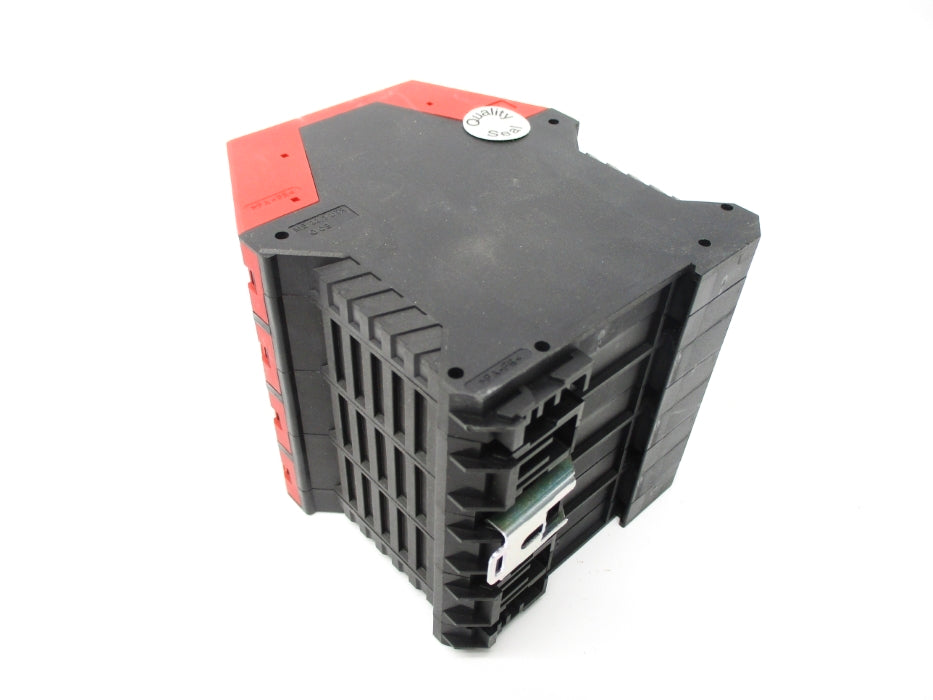 SCHNEIDER ELECTRIC XPSAR351144 24VDC 2A NSNP