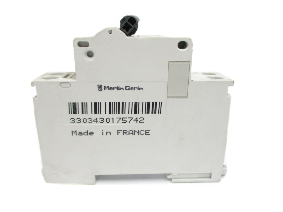 SCHNEIDER ELECTRIC 17574 20A 230V UNMP